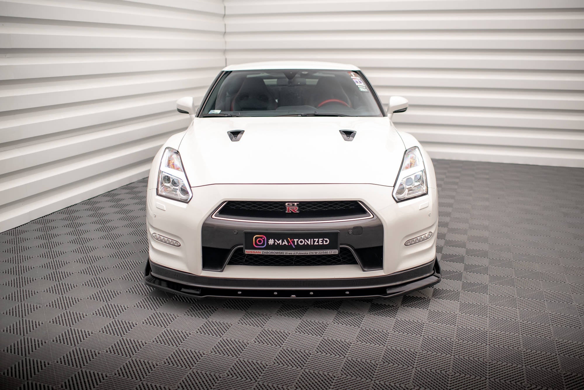 Prelungire splitter bara fata si flapsuri Nissan GTR R35 Facelift 2011-2016 v3 - Maxton Design
