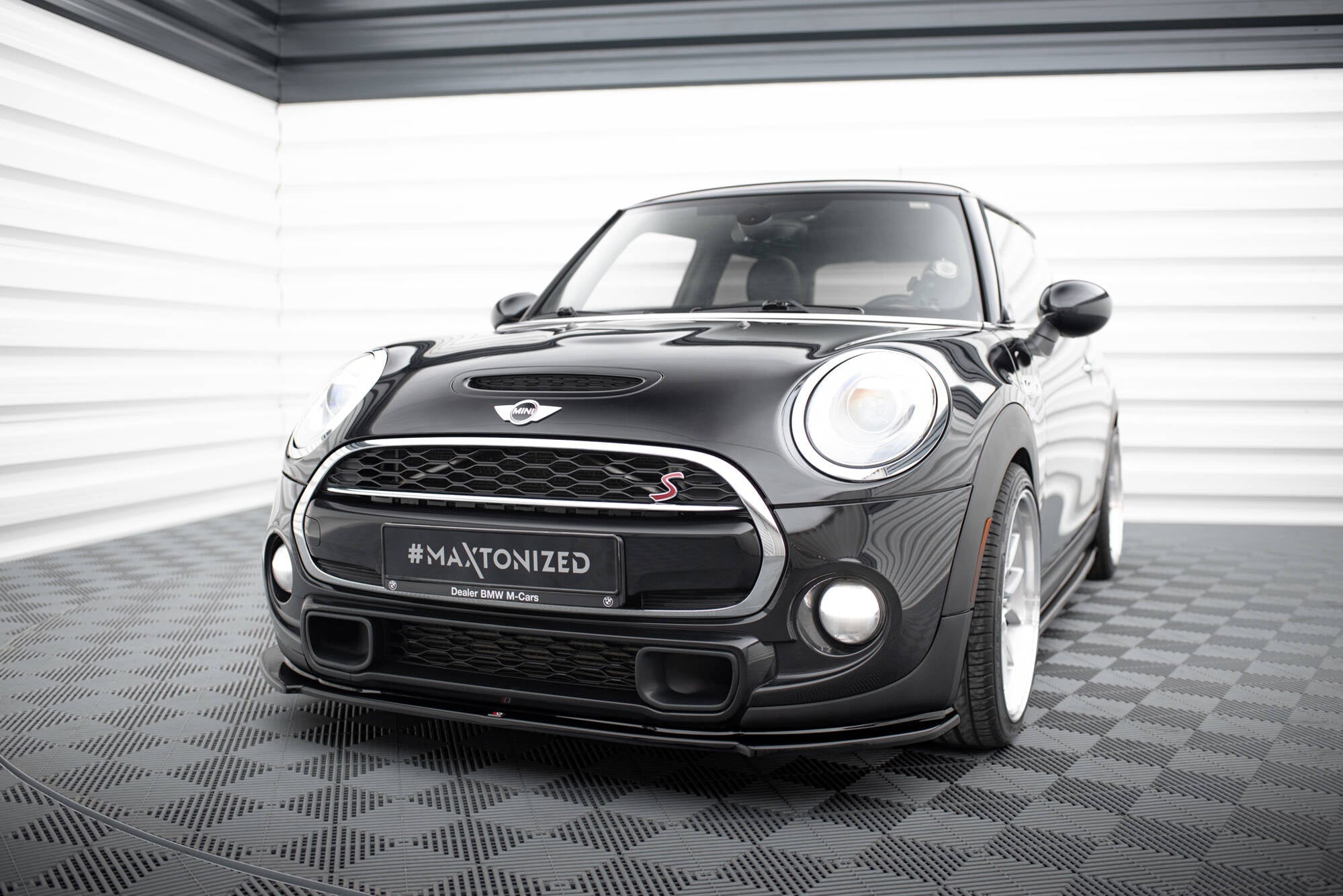 Prelungire splitter bara fata Mini Cooper S Mk3 F56 2014-2017 v1 - Maxton Design