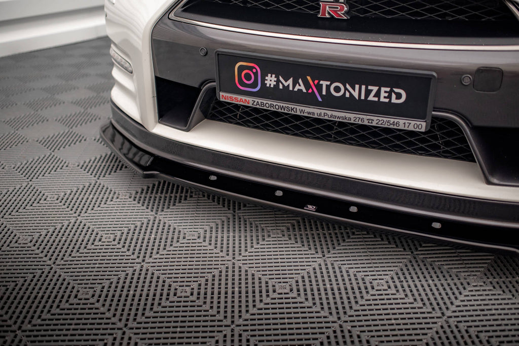 Prelungire splitter bara fata Nissan GTR R35 Facelift 2011-2016 v2 - Maxton Design