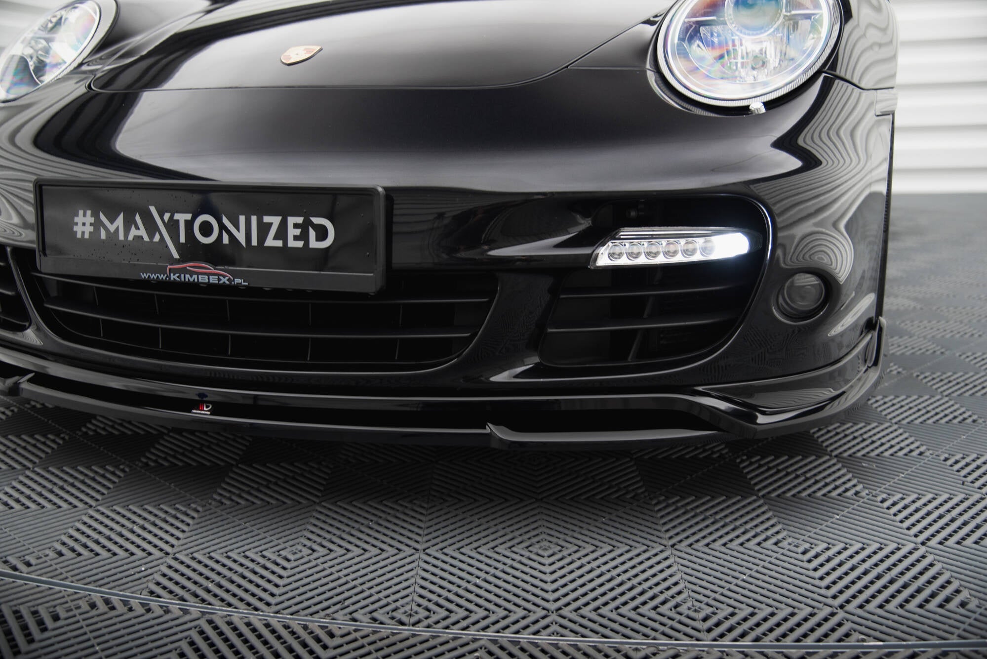 Prelungire splitter bara fata Porsche 911 Turbo 997 2006-2009 v5 - Maxton Design