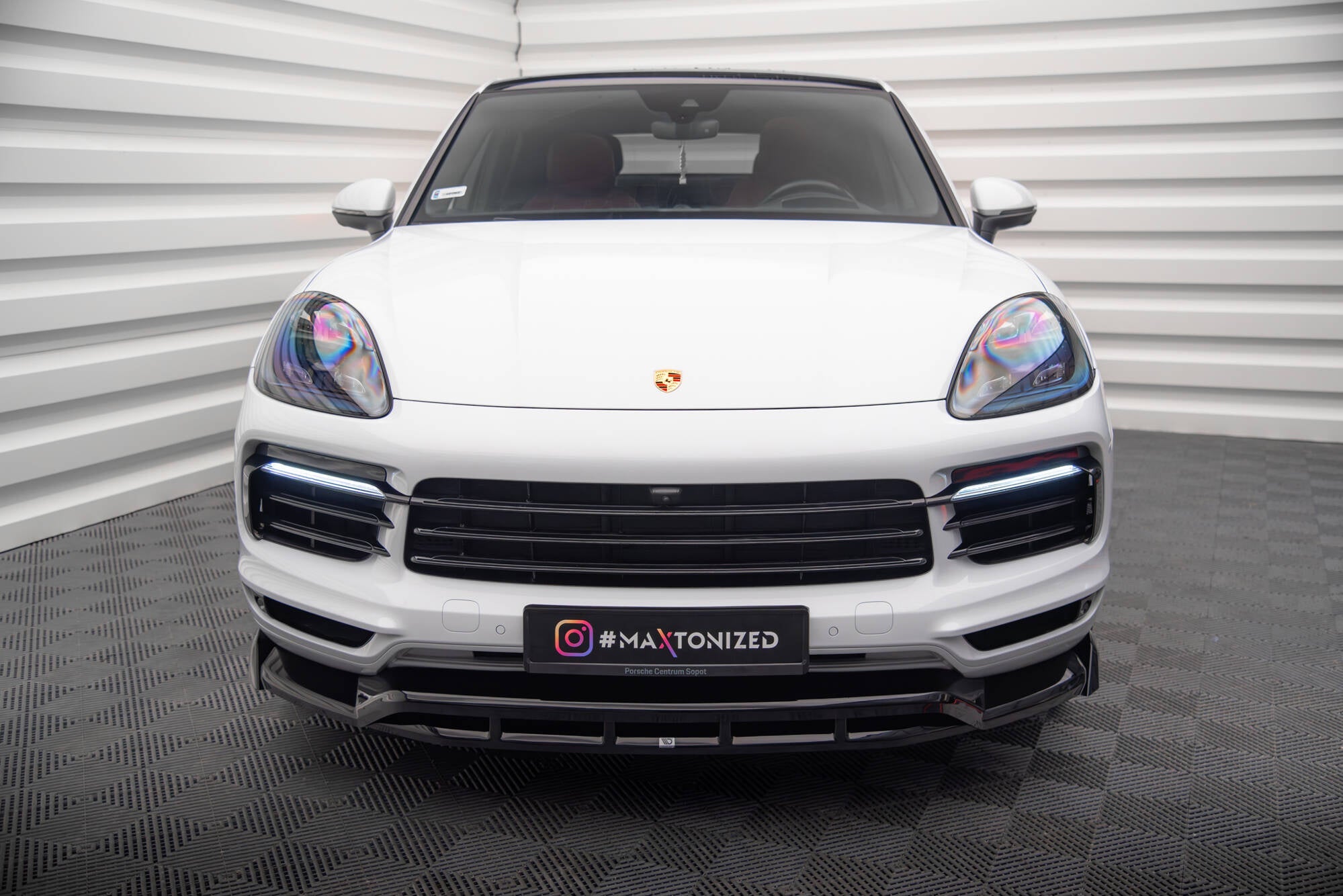 Prelungire splitter bara fata Porsche Cayenne Coupe Mk3 2018-2023 v2 - Maxton Design