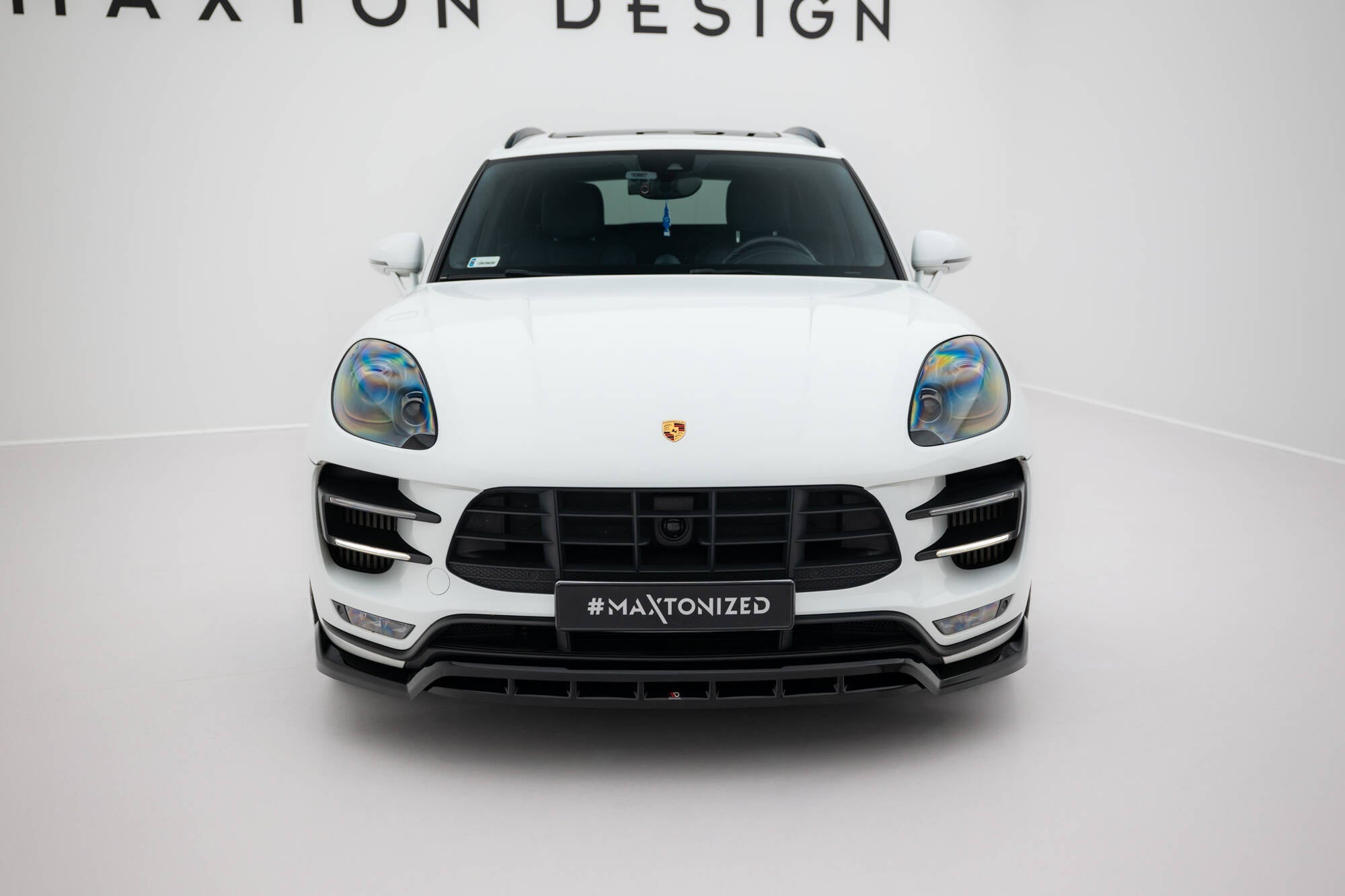 Prelungire splitter bara fata Porsche Macan Turbo Mk1 2014-2018 v8 - Maxton Design