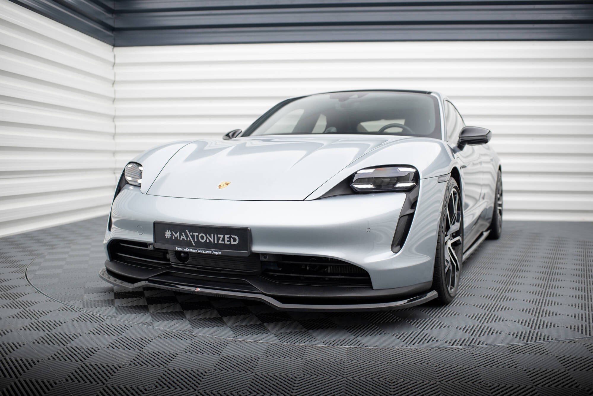 Prelungire splitter bara fata Porsche Taycan Taycan 4 Taycan 4S Taycan GTS Mk1 2019- v1 - Maxton Design