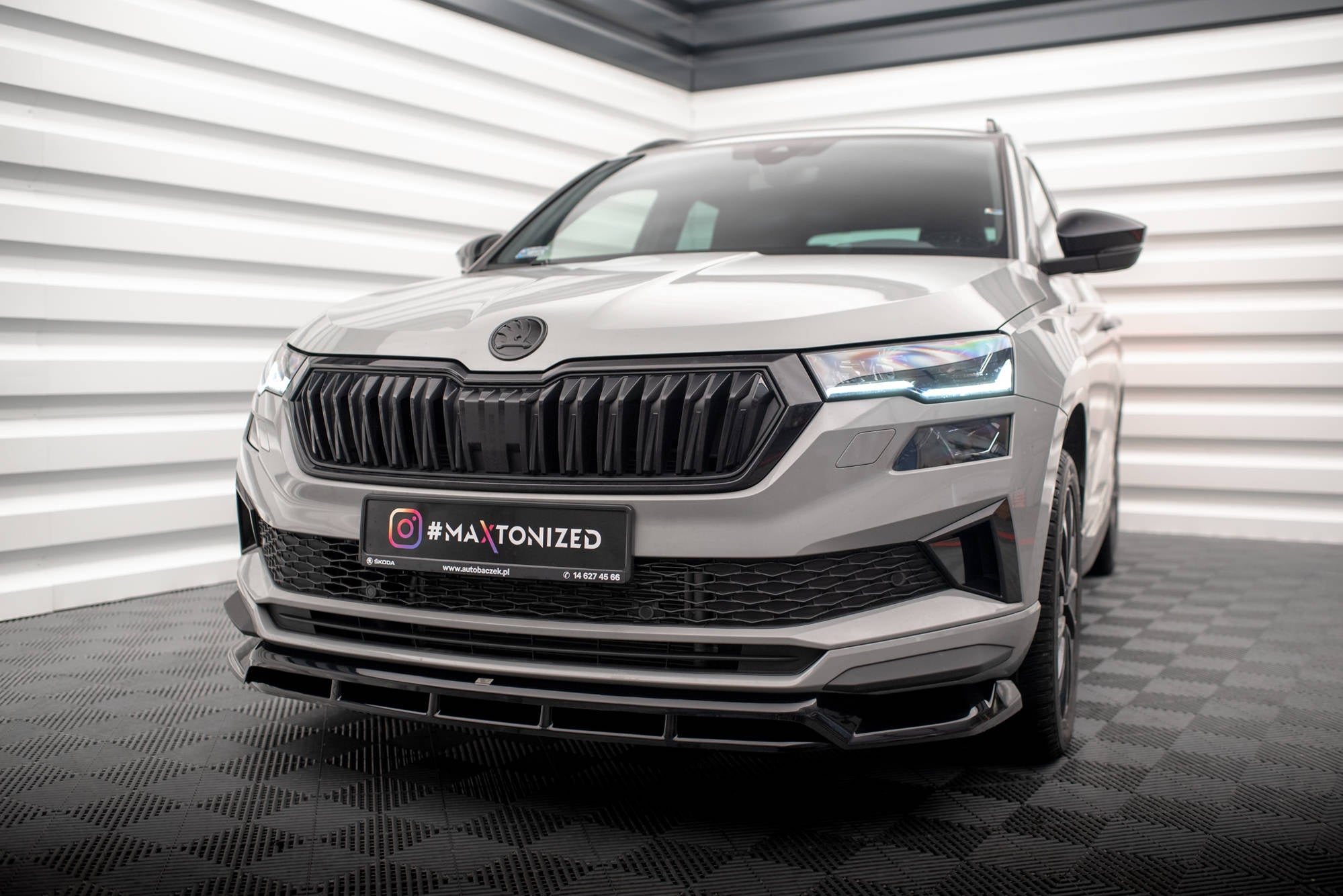 Prelungire splitter bara fata Skoda Karoq Sportline Mk1 Facelift 2021- v2 - Maxton Design