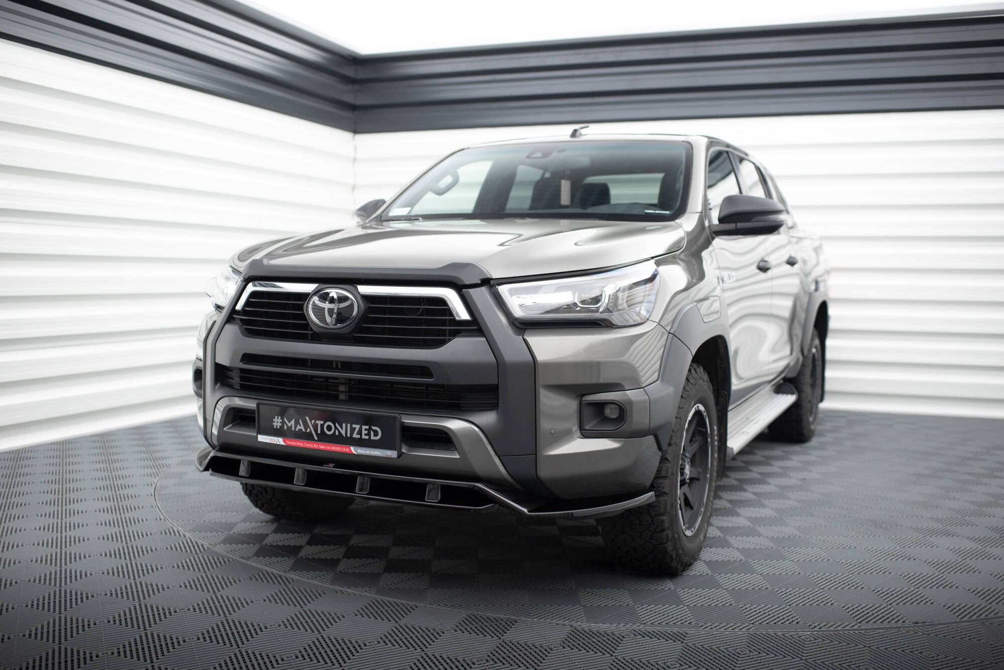 Prelungire splitter bara fata Toyota Hilux Invincible Mk8 Facelift 2020- v1 - Maxton Design