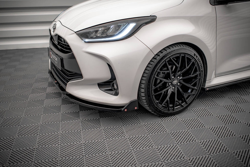 Prelungire splitter bara fata si flapsuri Toyota Yaris Mk4 2019- v1 - Maxton Design