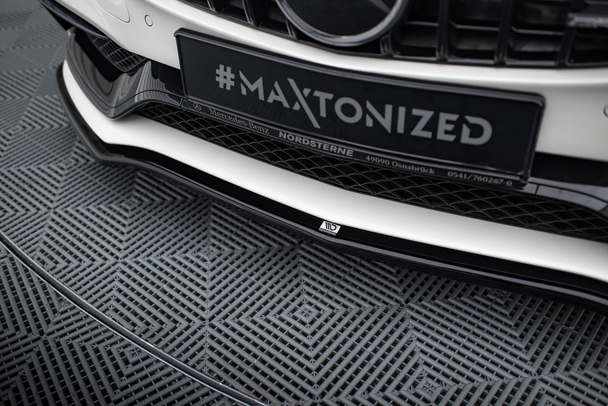 Prelungire splitter bara fata Mercedes C Class S205 63AMG Estate 2015-2018 v2 - Maxton Design