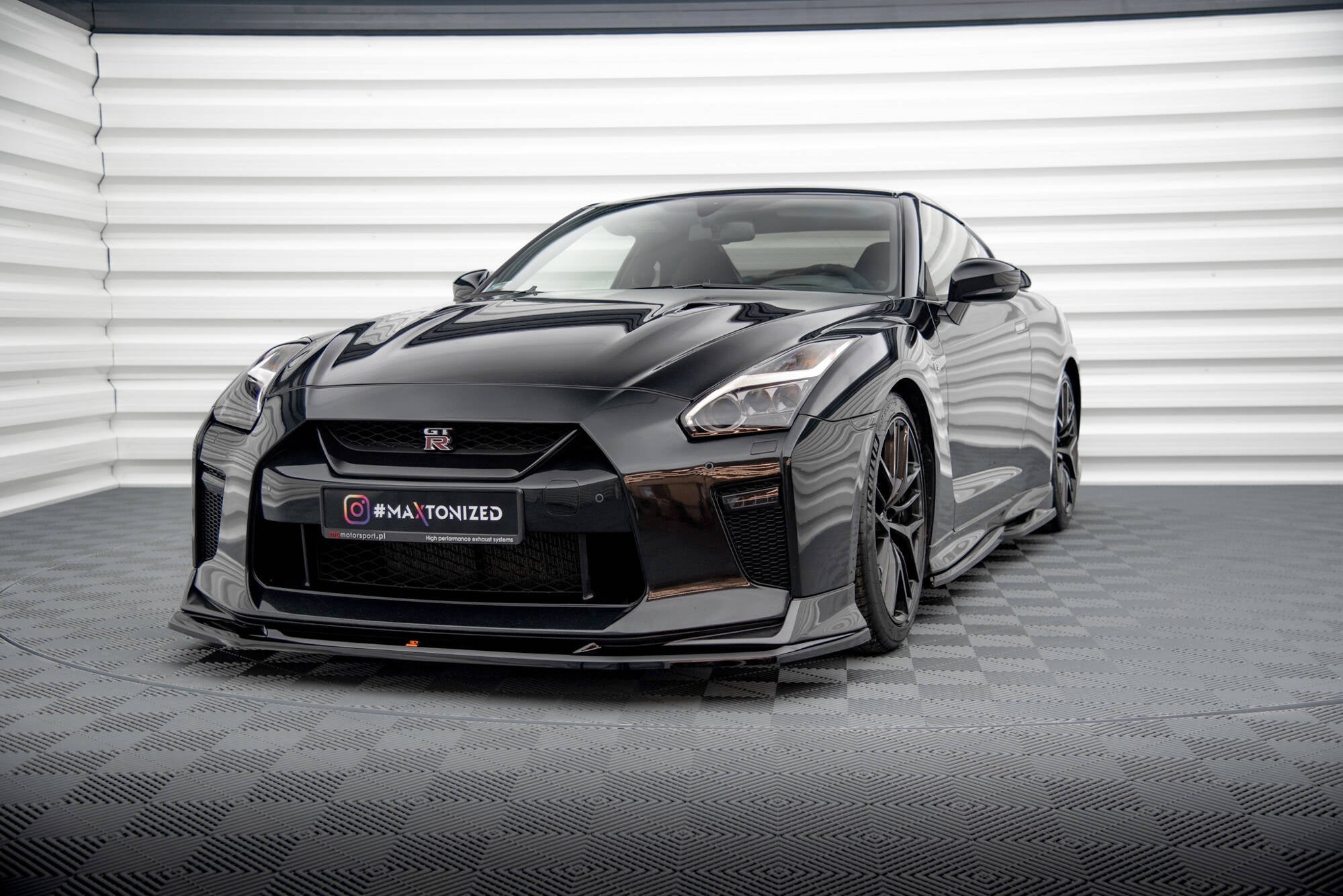 Prelungire splitter bara fata Nissan GTR R35 Facelift 2016-2022 v4 - Maxton Design