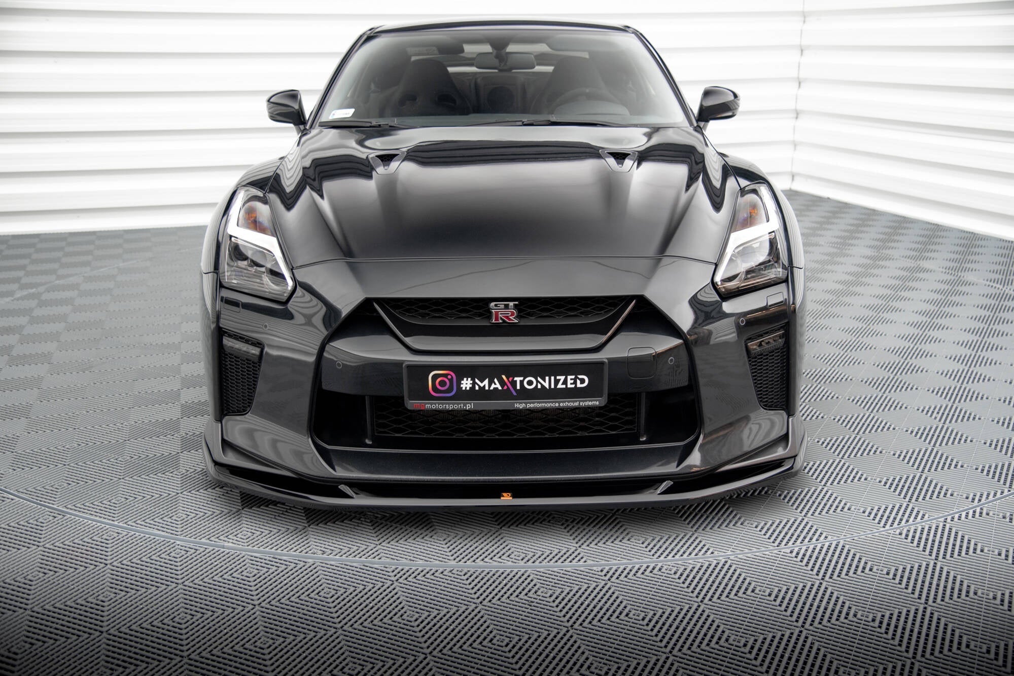 Prelungire splitter bara fata Nissan GTR R35 Facelift 2016-2022 v4 - Maxton Design