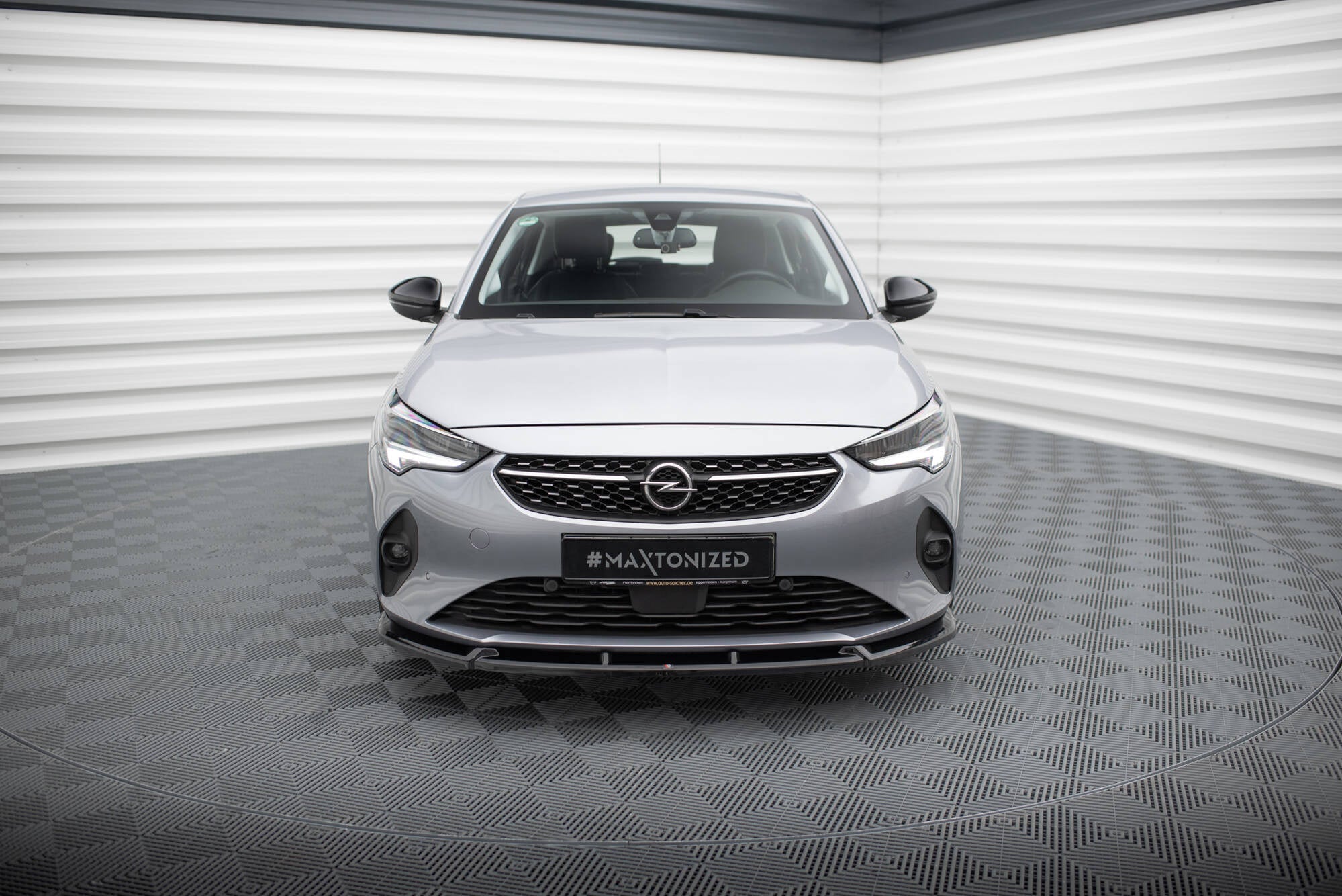 Prelungire splitter bara fata Opel Corsa F (Mk6) 2019- v1 - Maxton Design