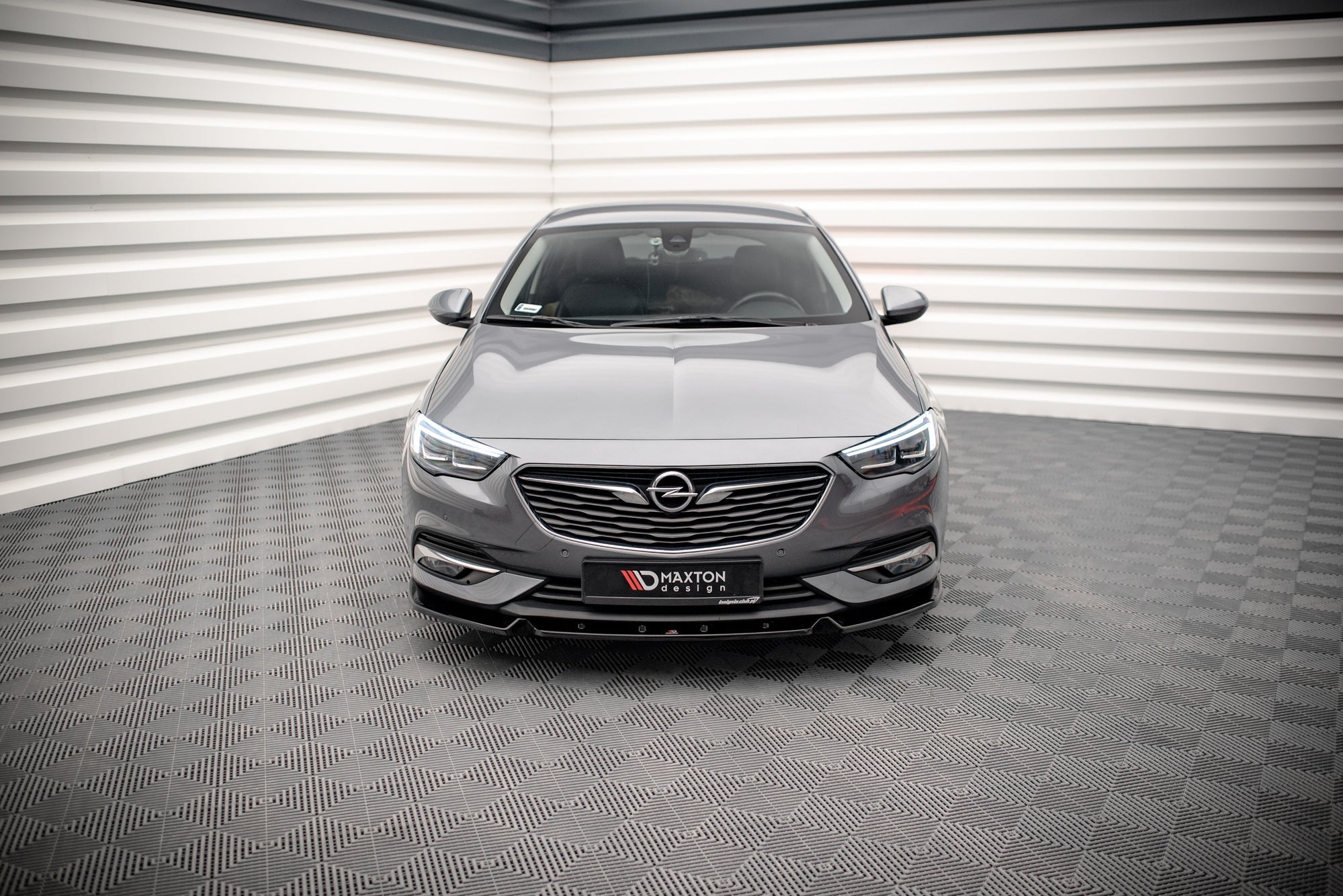 Prelungire splitter bara fata Opel Insignia Mk2 2017- v1 - Maxton Design