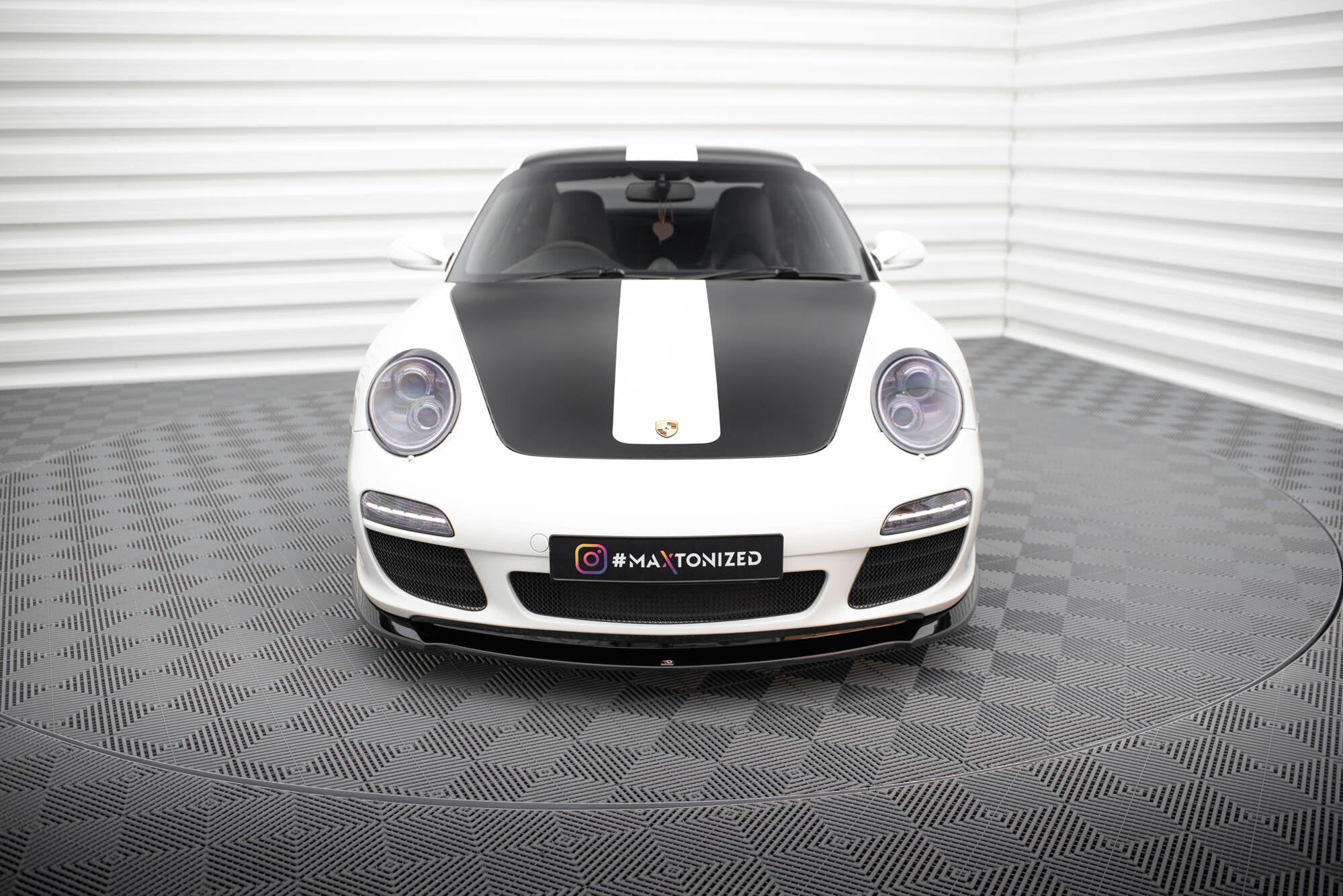 Prelungire splitter bara fata Porsche 911 Carrera 997 Facelift 2009-2012 v3 - Maxton Design