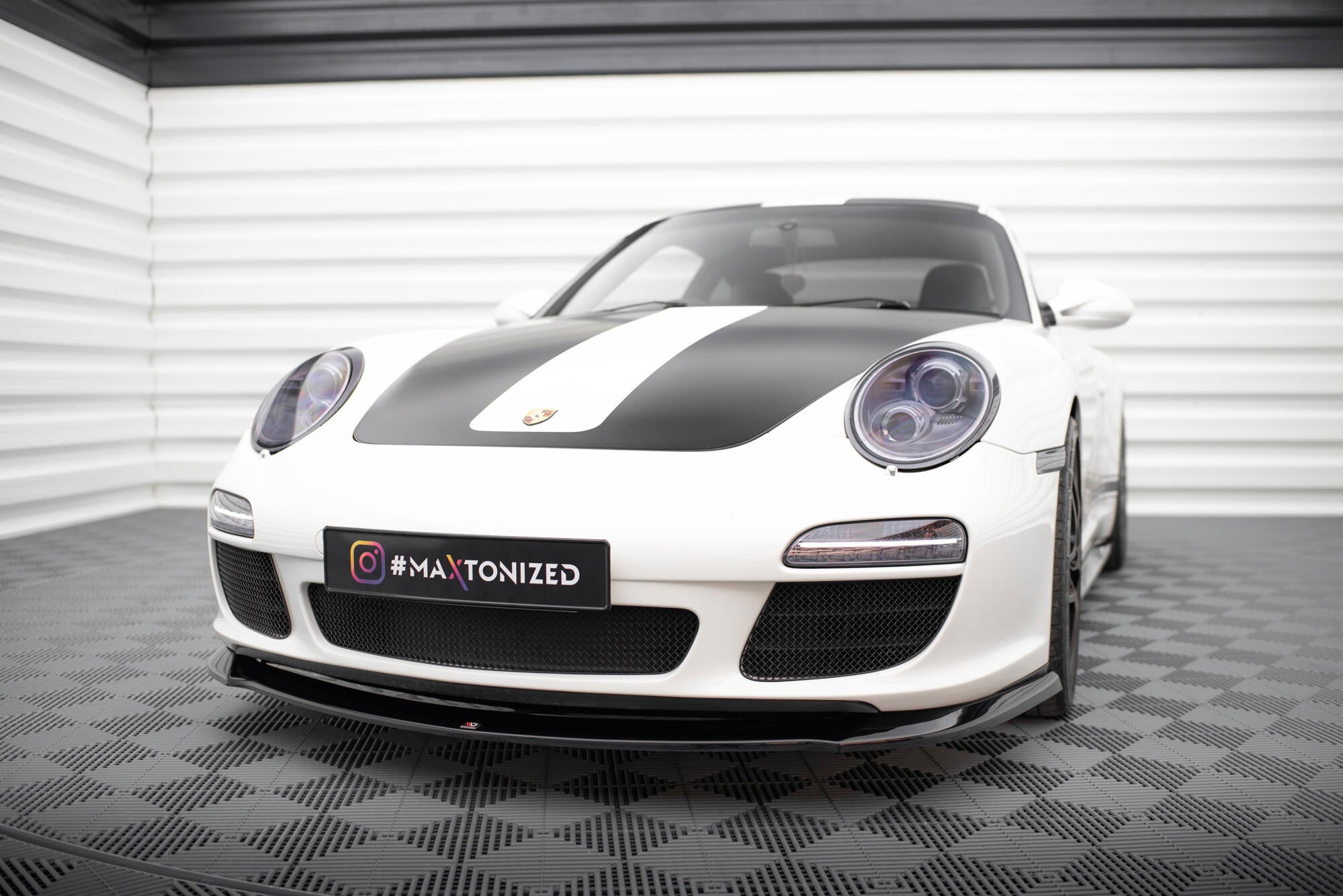 Prelungire splitter bara fata Porsche 911 Carrera 997 Facelift 2009-2012 v3 - Maxton Design
