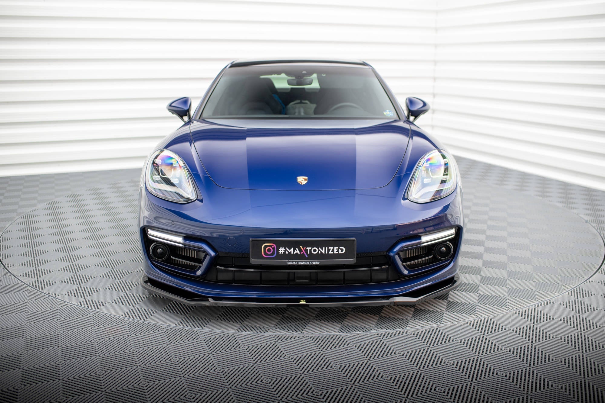 Prelungire splitter bara fata Porsche Panamera E-Hybrid 971 Facelift 2020- v4 - Maxton Design