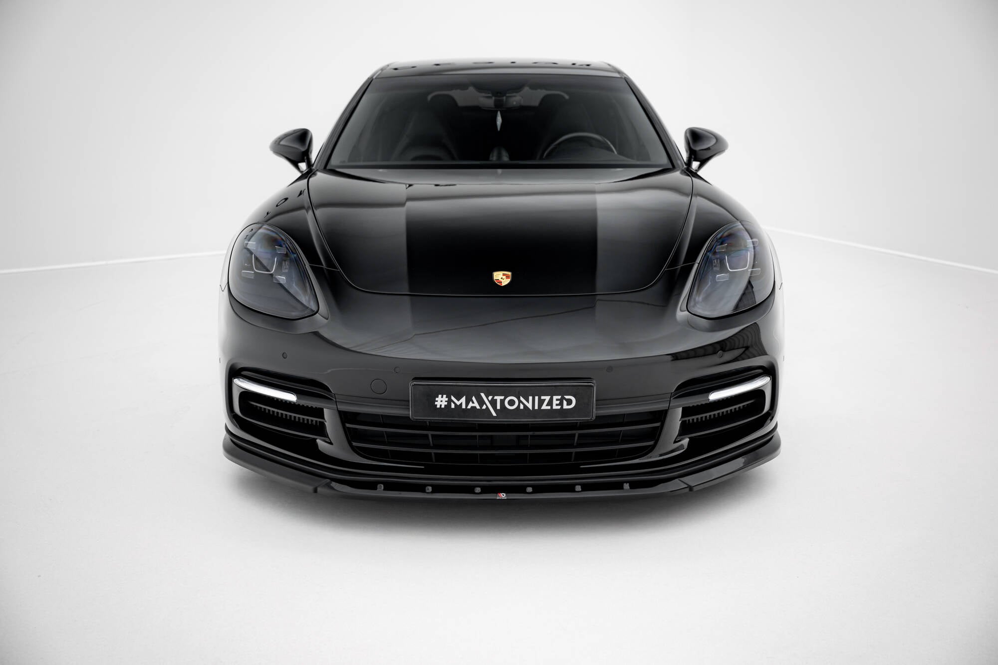 Prelungire splitter bara fata Porsche Panamera E-Hybrid 971 2016-2020 v6 - Maxton Design
