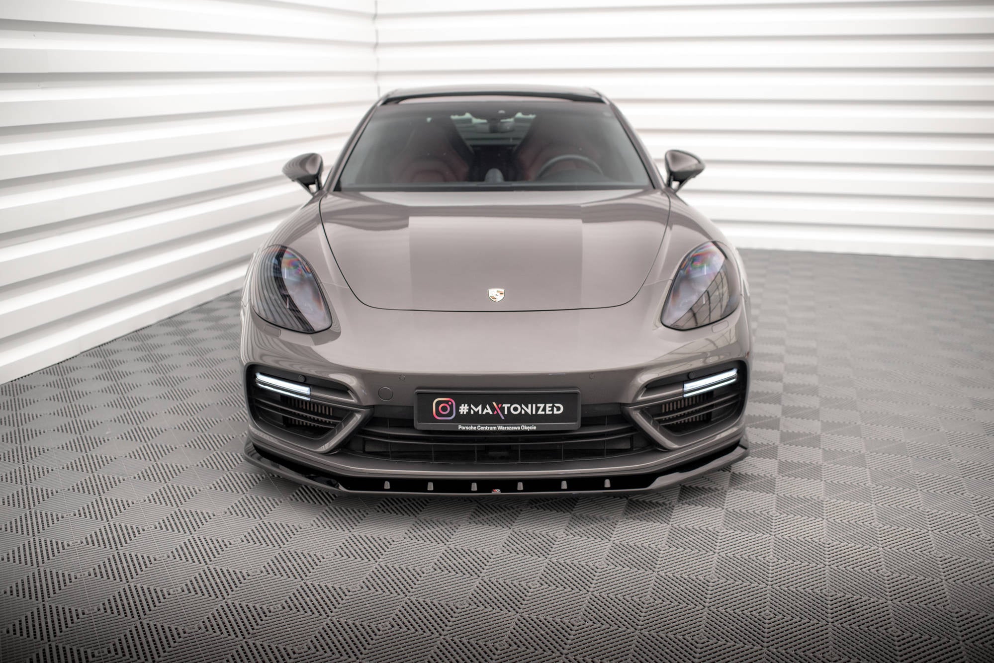Prelungire splitter bara fata Porsche Panamera E-Hybrid 971 2016-2020 v2 - Maxton Design