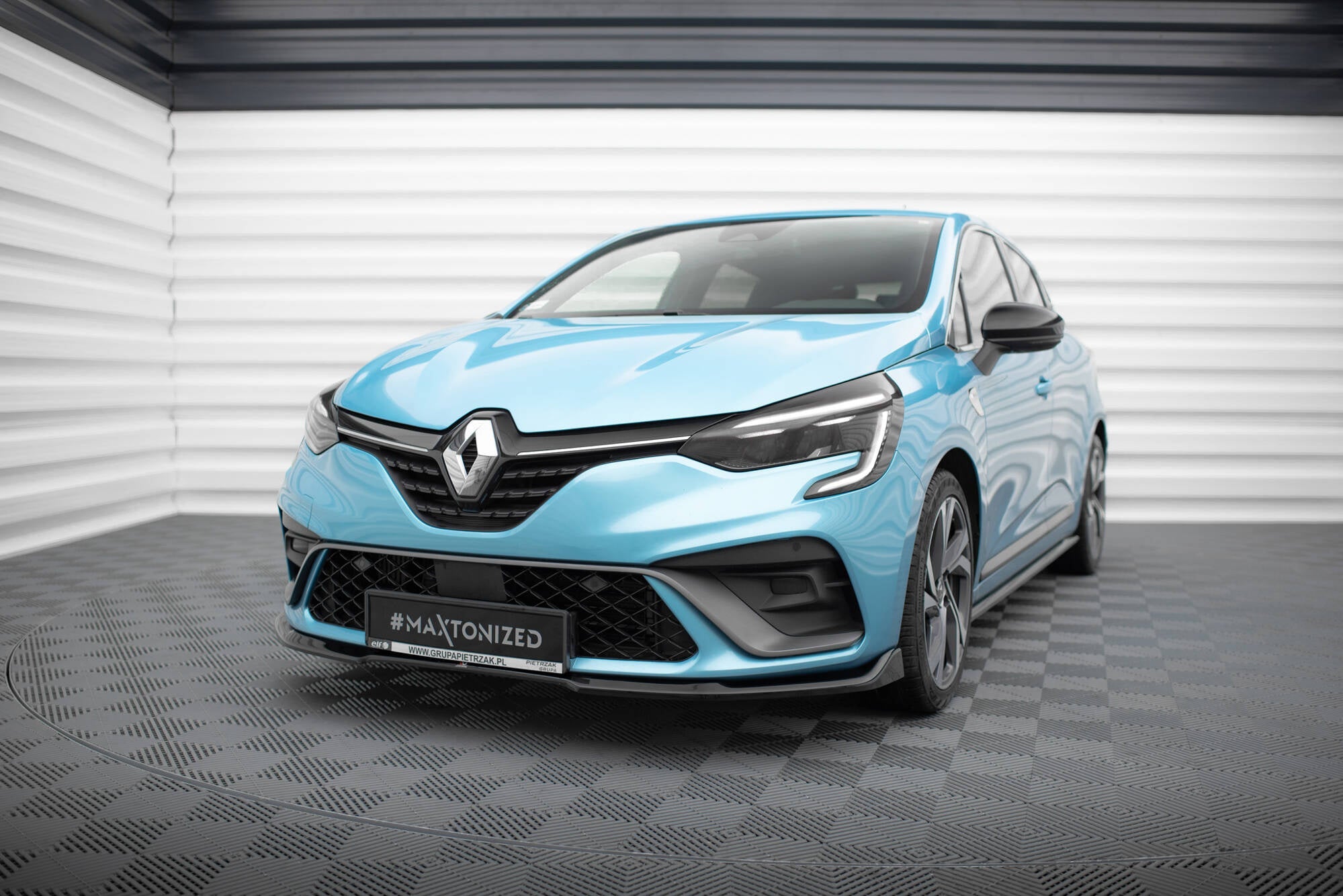 Prelungire splitter bara fata Renault Clio R.S. Line Mk5 2019-2023 v3 - Maxton Design