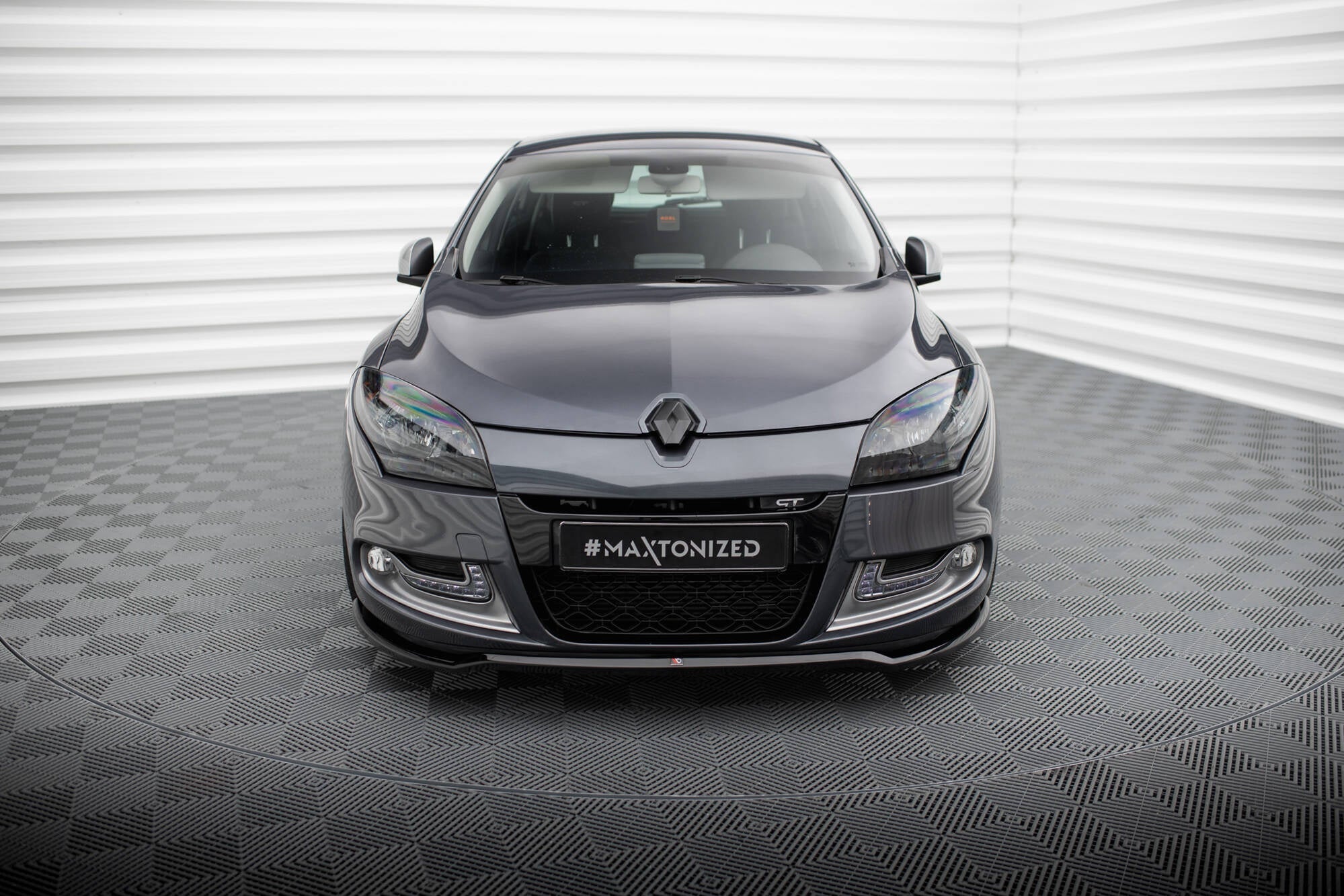 Prelungire splitter bara fata Renault Megane GT Mk3 Facelift 2012-2013 v6 - Maxton Design