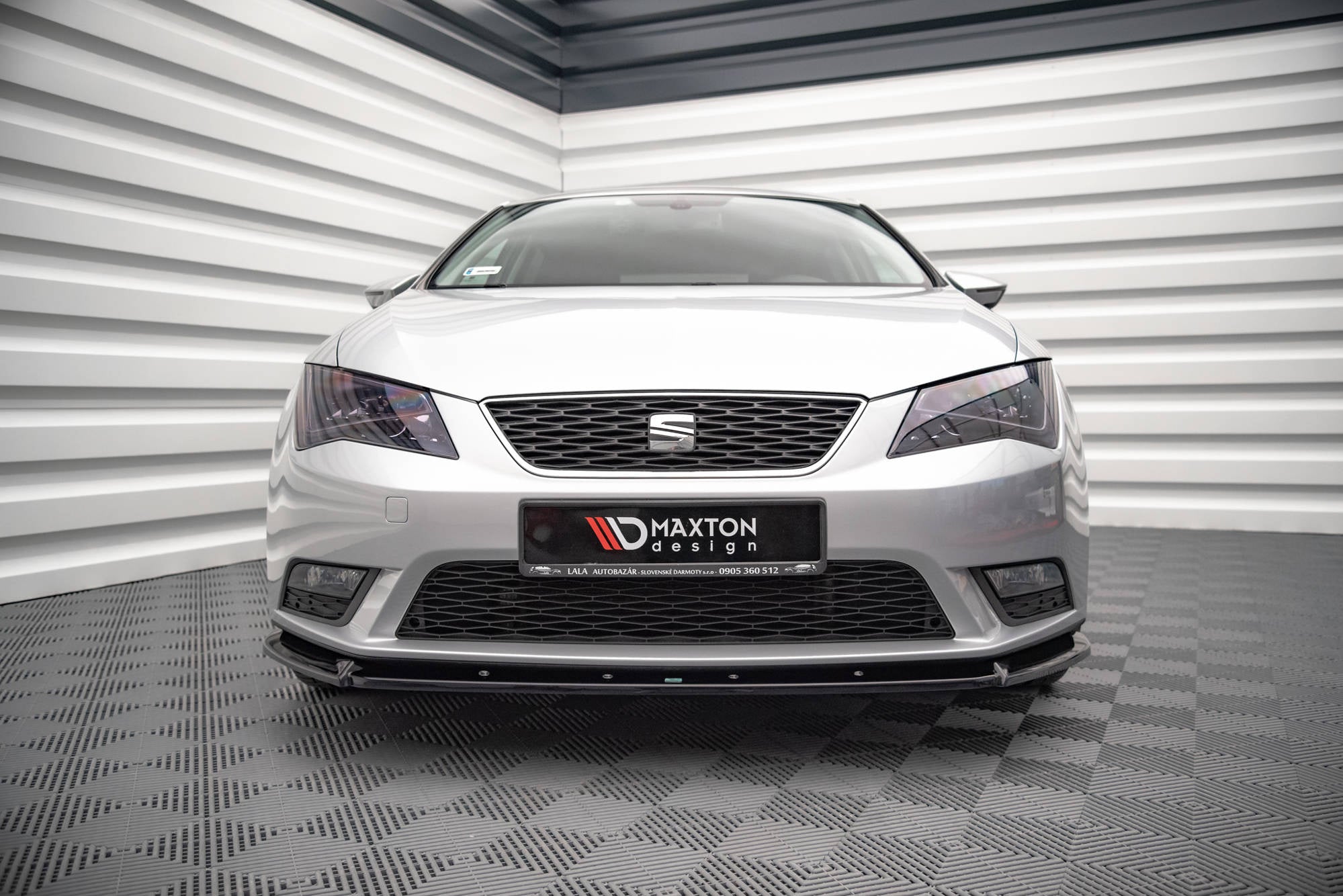 Prelungire splitter bara fata Seat Leon Mk3 2012-2016 v10 - Maxton Design