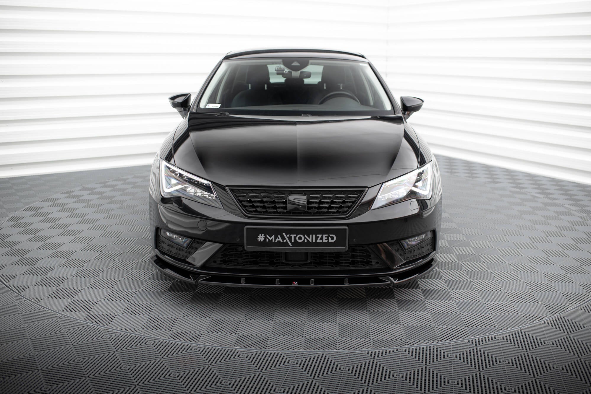 Prelungire splitter bara fata Seat Leon Mk3 Facelift 2016-2020 v14 - Maxton Design