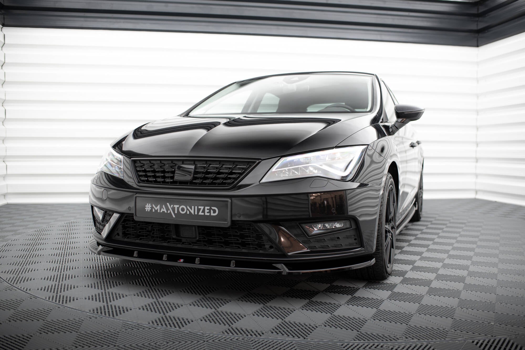 Prelungire splitter bara fata Seat Leon Mk3 Facelift 2016-2020 v14 - Maxton Design