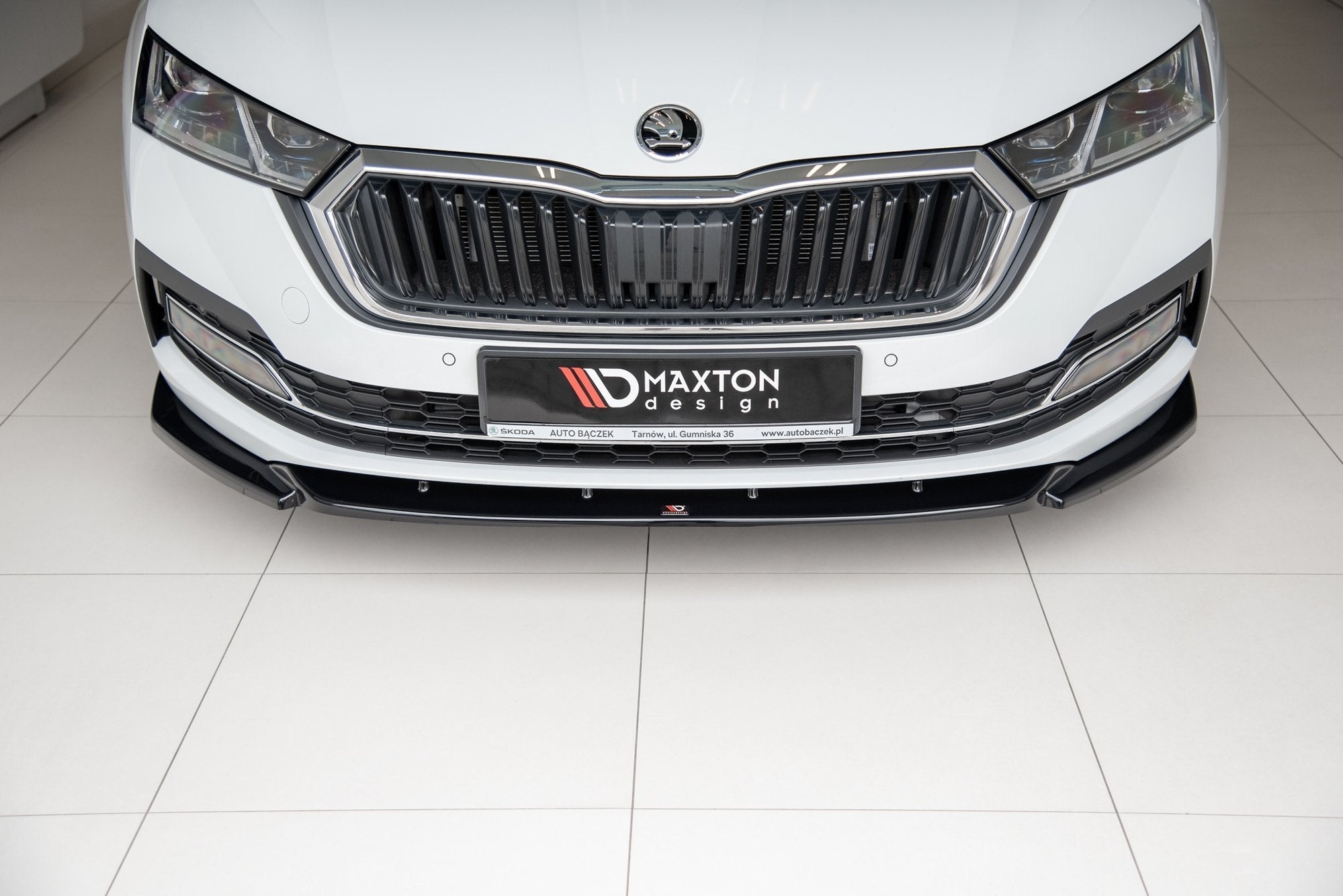 Prelungire splitter bara fata Skoda Octavia Mk4 2019- v1 - Maxton Design