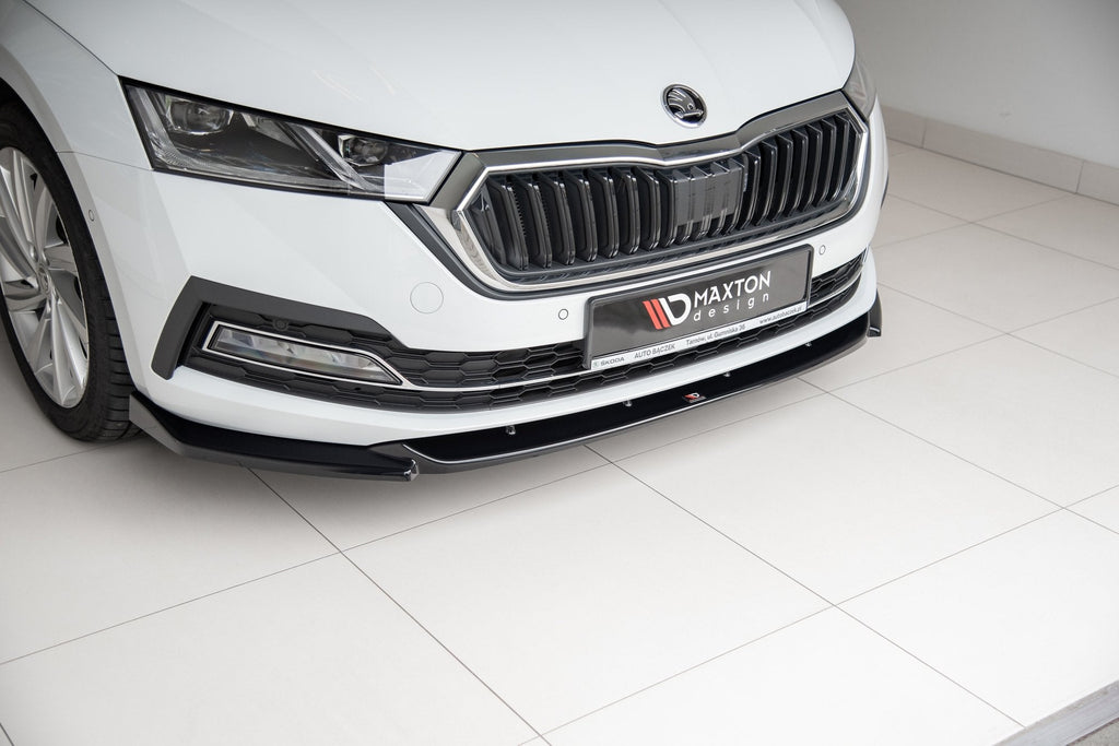 Prelungire splitter bara fata Skoda Octavia Mk4 2019- v1 - Maxton Design