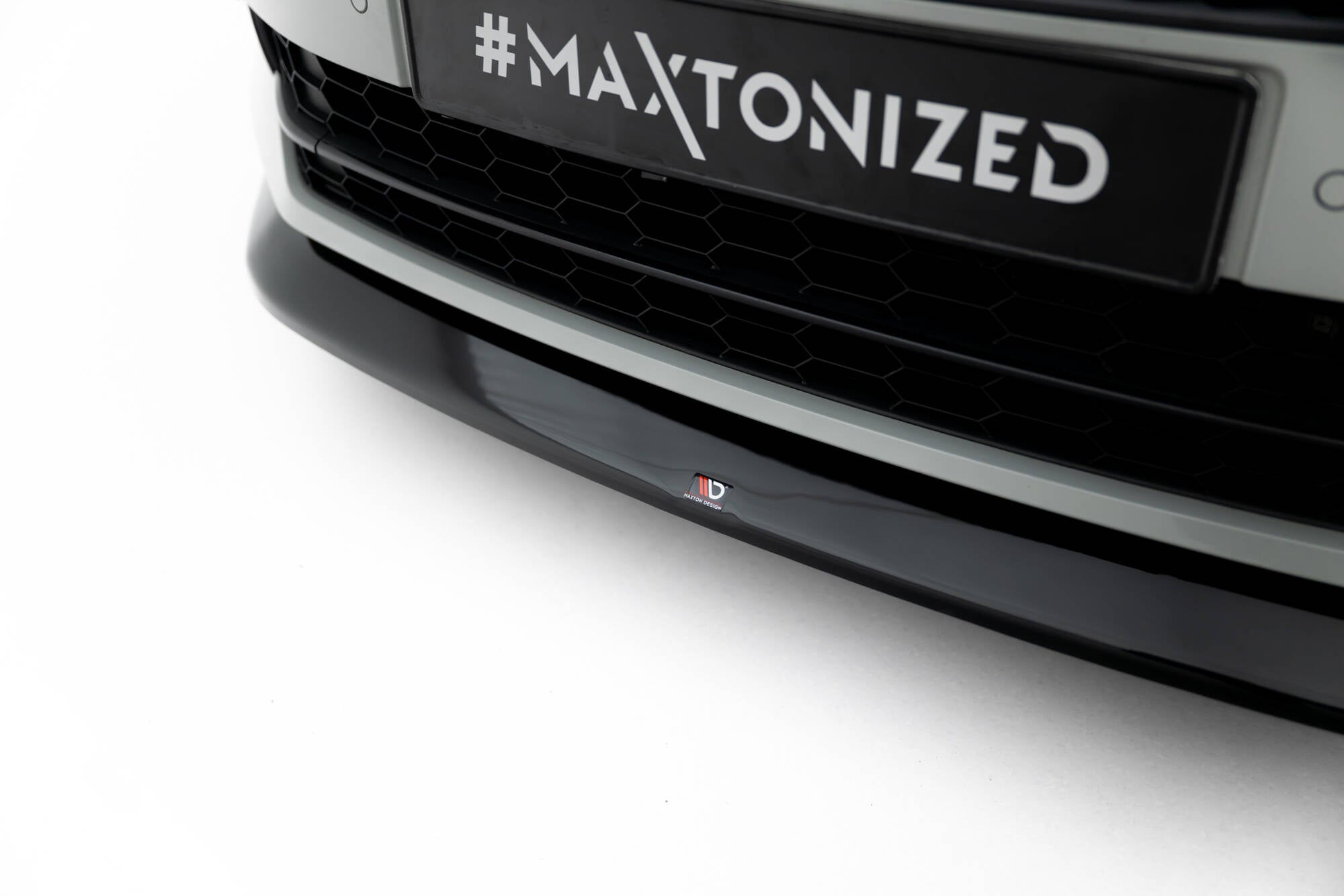 Prelungire splitter bara fata Skoda Superb Mk3 2015- v4 - Maxton Design