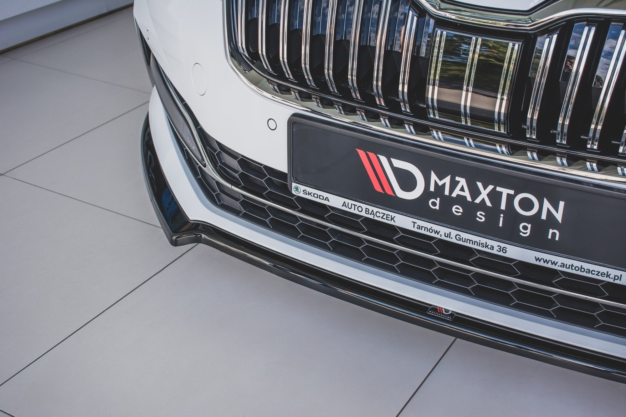 Prelungire splitter bara fata Skoda Superb Mk3 Facelift 2019- v8 - Maxton Design
