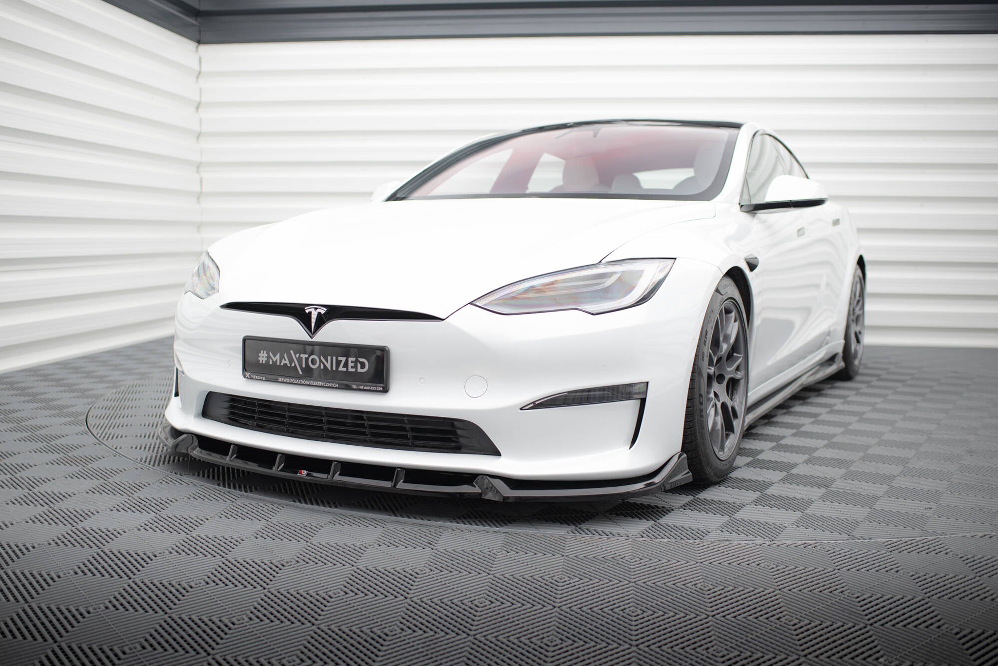 Prelungire splitter bara fata Tesla Model S Plaid Mk1 Facelift 2021- v2 - Maxton Design