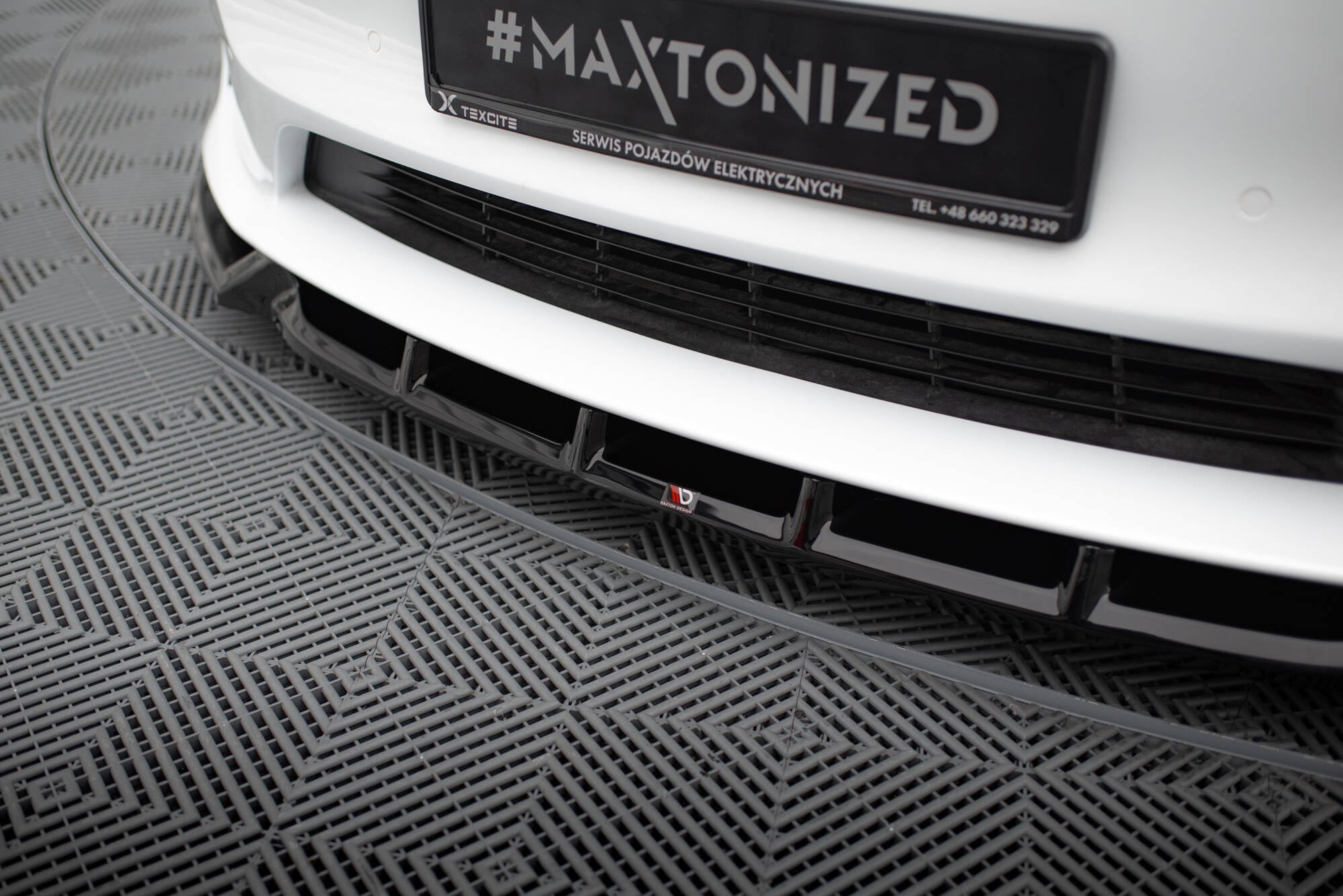 Prelungire splitter bara fata Tesla Model S Plaid Mk1 Facelift 2021- v2 - Maxton Design