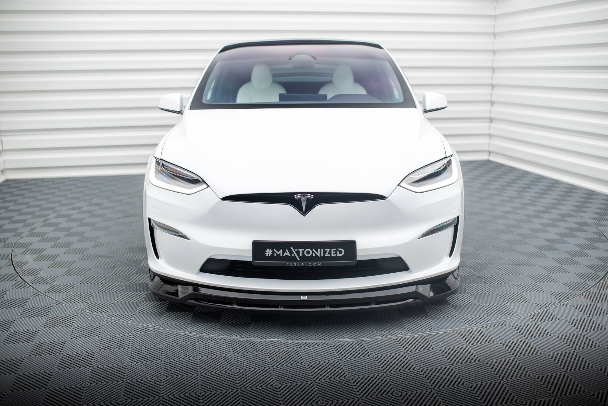 Prelungire splitter bara fata Tesla Model X Mk1 Facelift 2021- v3 - Maxton Design