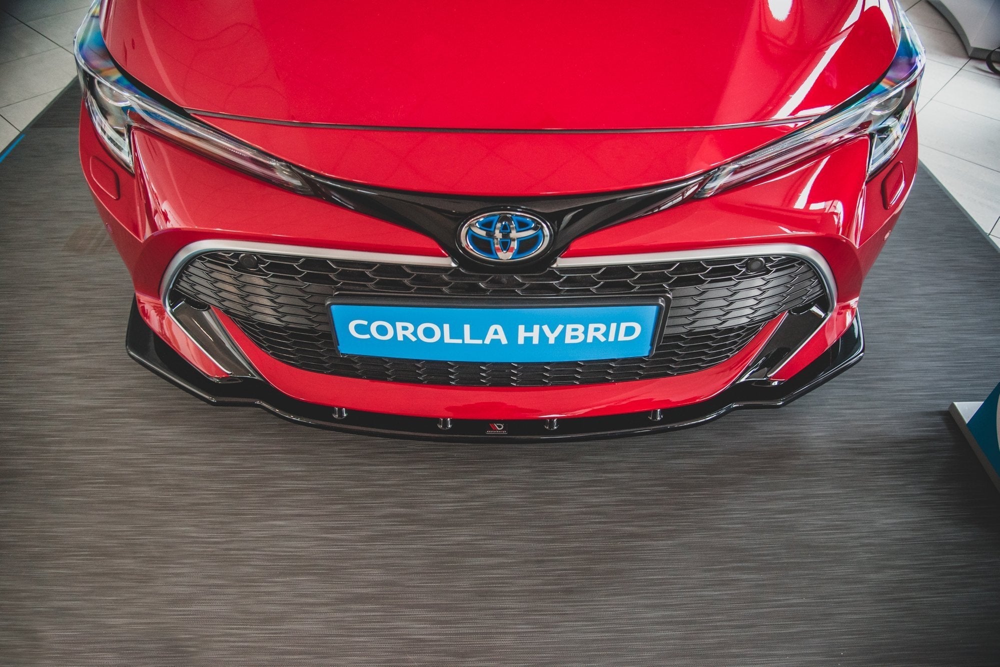 Prelungire splitter bara fata Toyota Corolla XII Touring Sports Hatchback 2019- v2 - Maxton Design