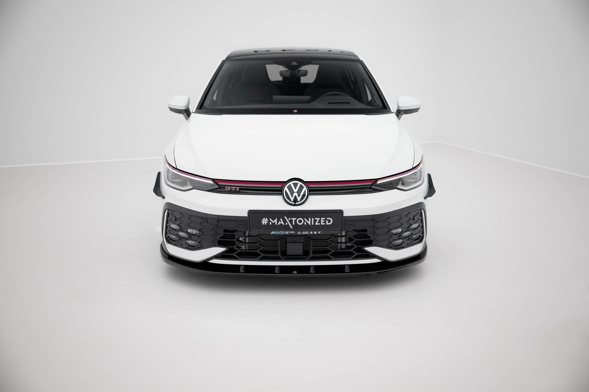 Prelungire splitter bara fata Volkswagen Golf GTI / GTE / R-Line Mk8 Facelift 2024- v32 - Maxton Design