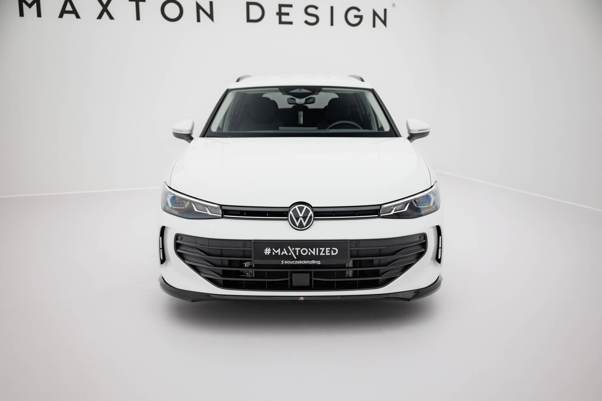 Prelungire splitter bara fata Volkswagen Passat B9 2024- v1 - Maxton Design