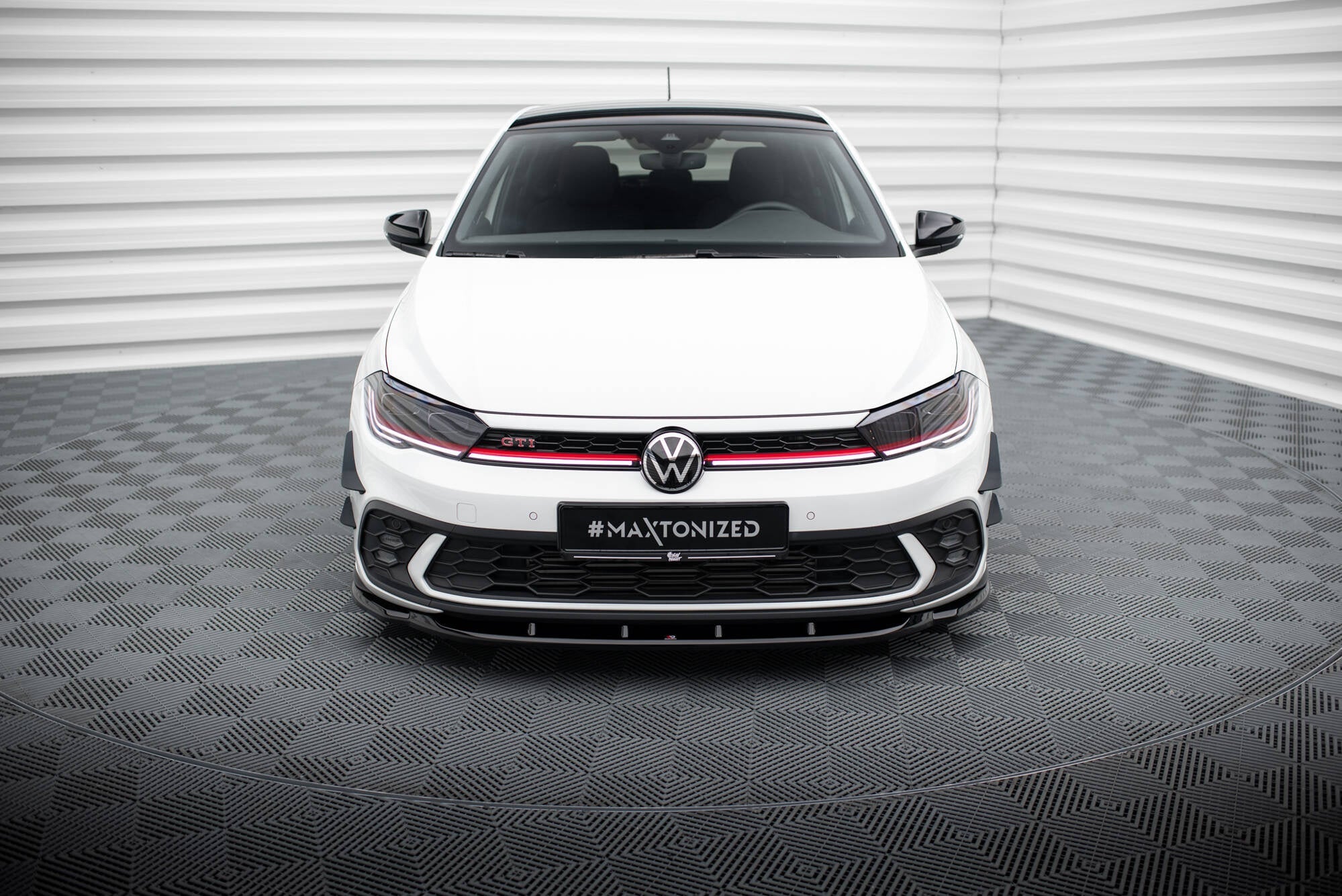 Prelungire splitter bara fata Volkswagen Polo GTI Mk6 Facelift 2021- v18 - Maxton Design
