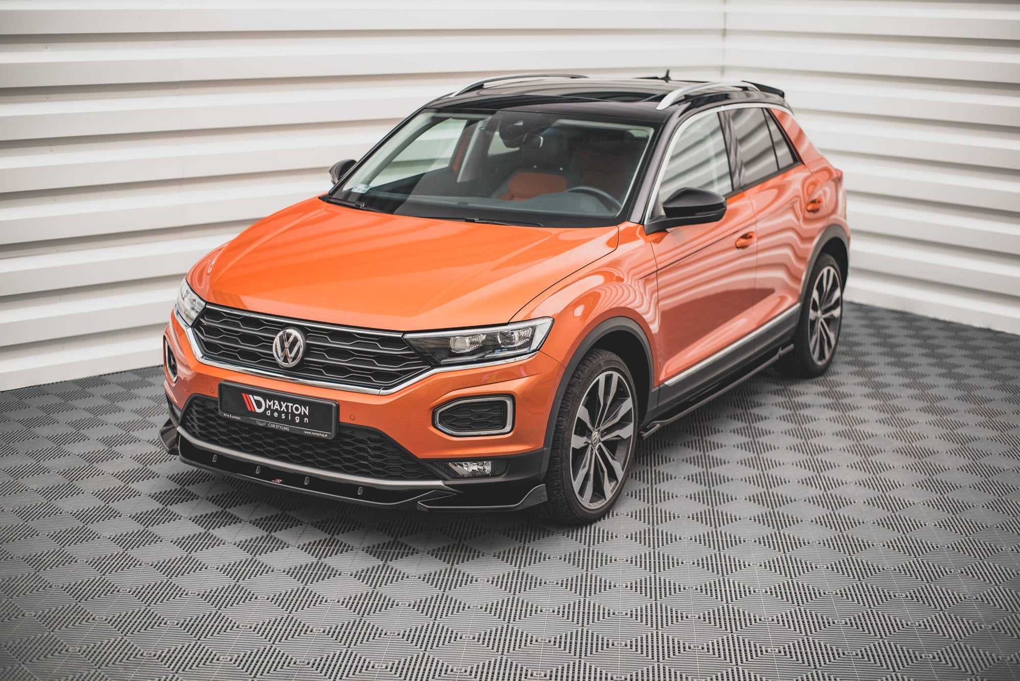 Prelungire splitter bara fata Volkswagen T-Roc Mk1 2017- v1 - Maxton Design