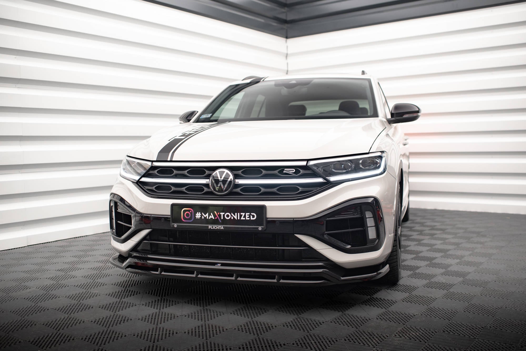 Prelungire splitter bara fata Volkswagen T-Roc R Mk1 Facelift 2021- v3 - Maxton Design
