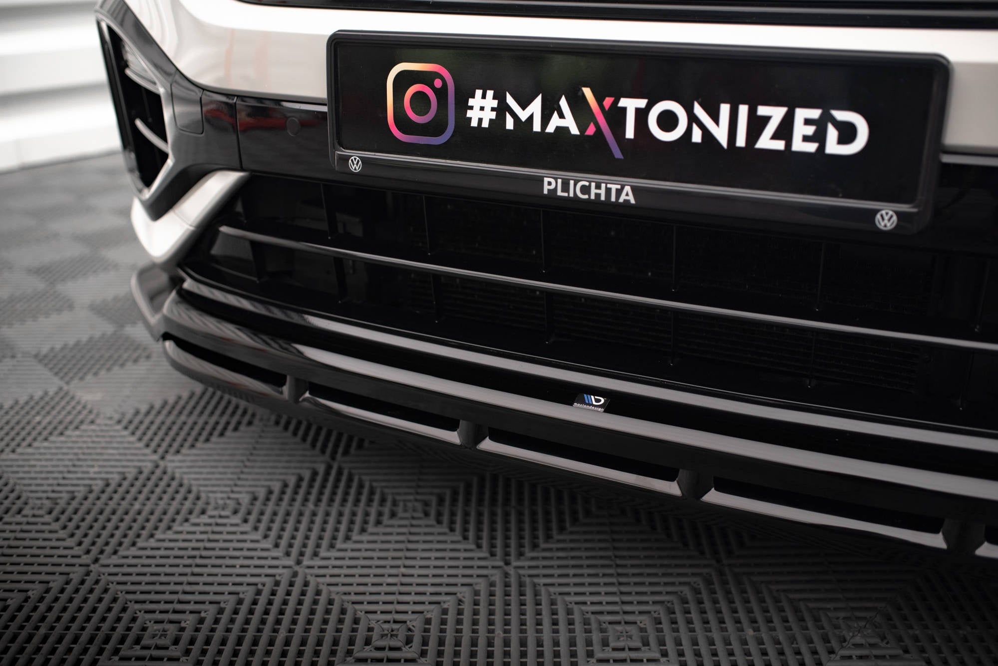 Prelungire splitter bara fata Volkswagen T-Roc R Mk1 Facelift 2021- v3 - Maxton Design