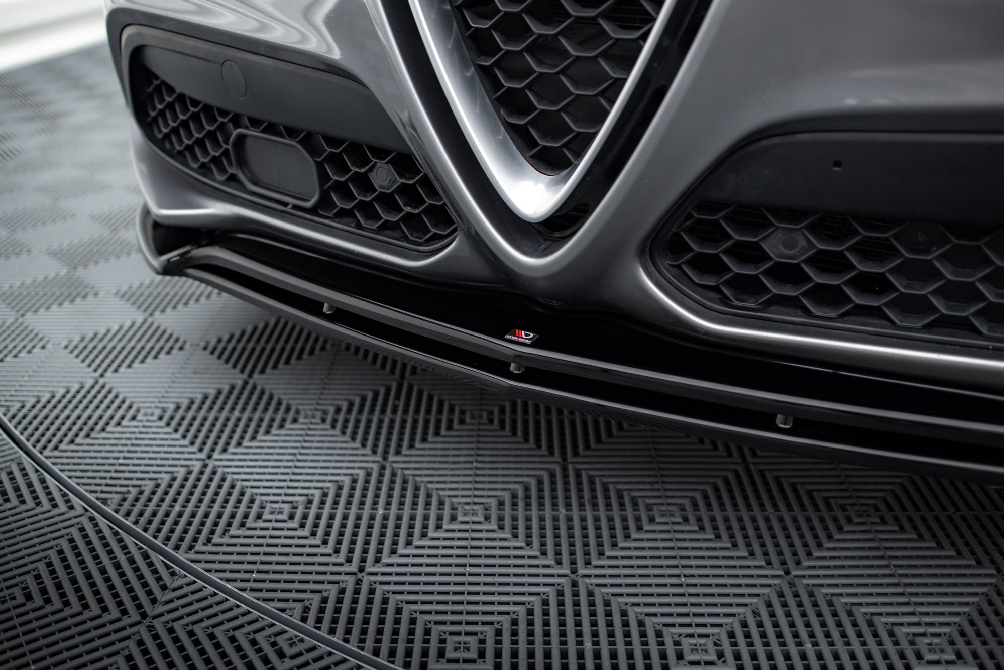 Prelungire splitter bara fata Alfa Romeo Stelvio 2016- v2 - Maxton Design