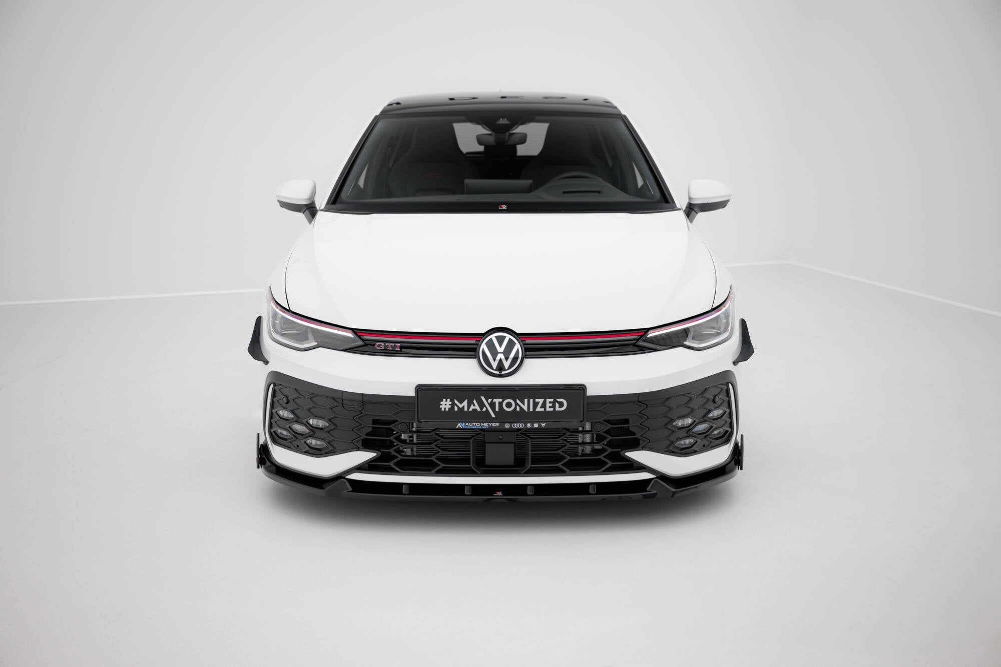 Prelungire splitter bara fata Volkswagen Golf GTI / GTE / R-Line Mk8 Facelift 2024- v34 - Maxton Design