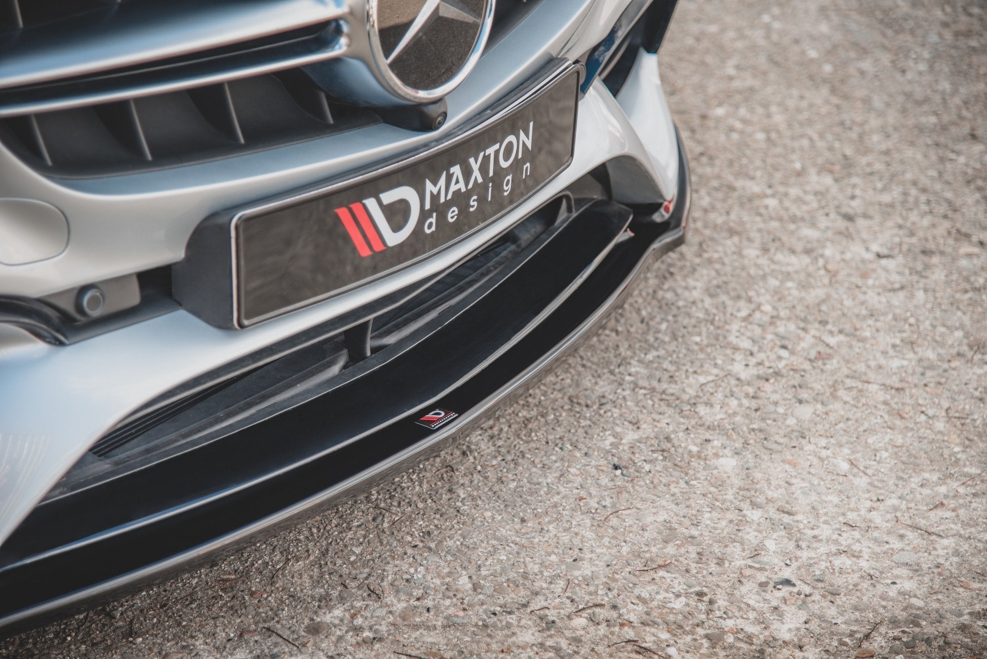 Prelungire splitter bara fata Mercedes E Class W213 S123 E63 Amg Estate Sedan 2017- v5 - Maxton Design