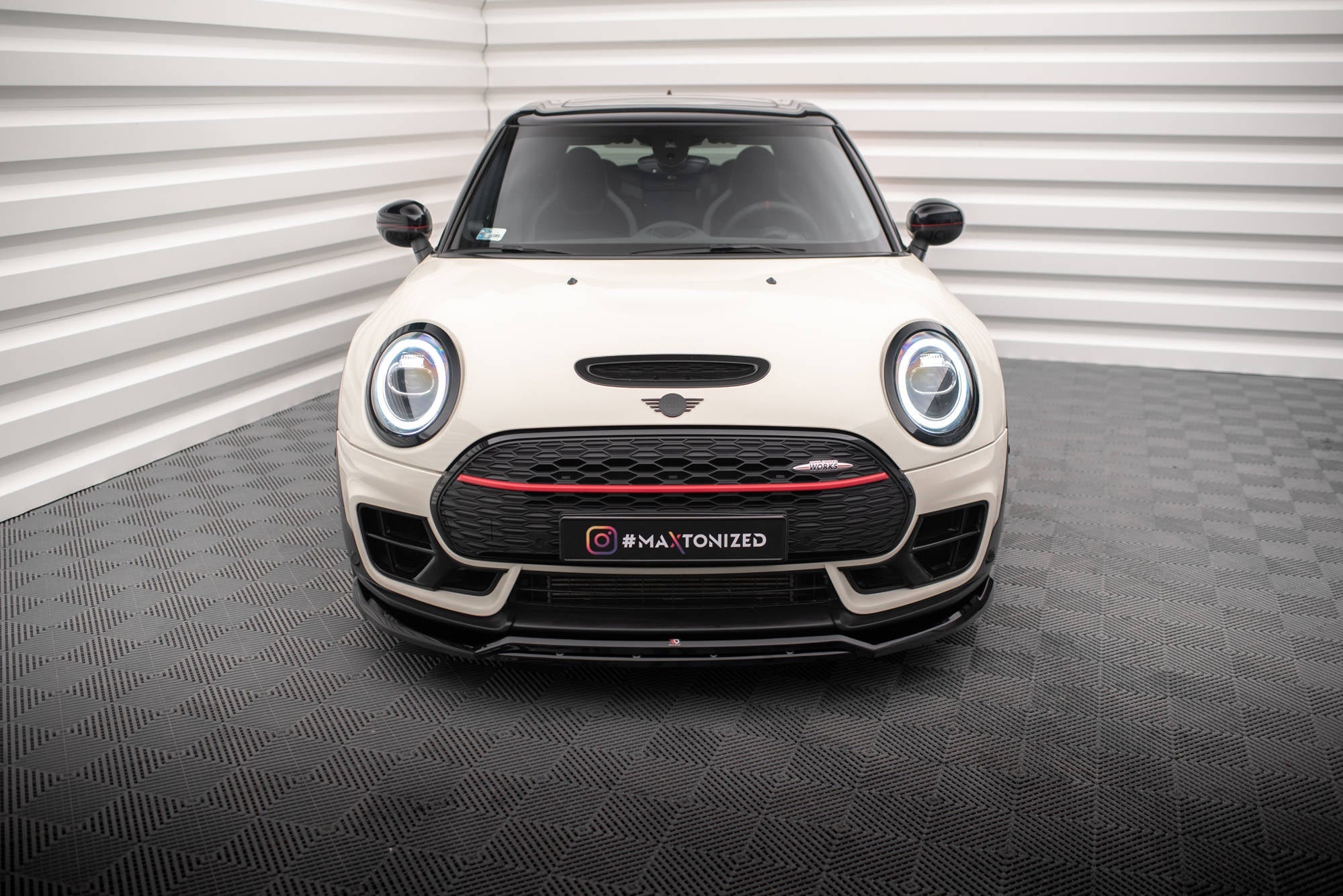 Prelungire splitter bara fata Mini Cooper Clubman John Cooper Works F54 Facelift 2019- v5 - Maxton Design