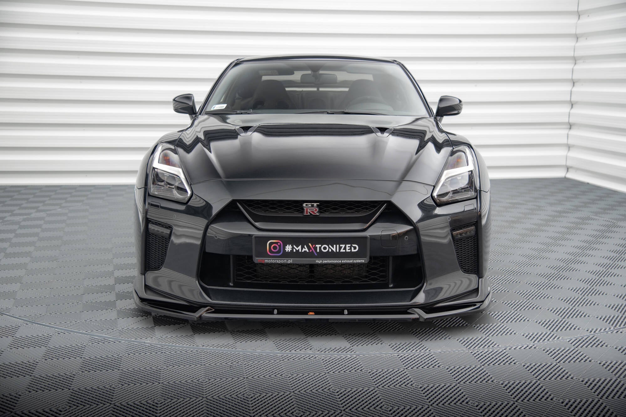 Prelungire splitter bara fata Nissan GTR R35 Facelift 2016-2022 v5 - Maxton Design