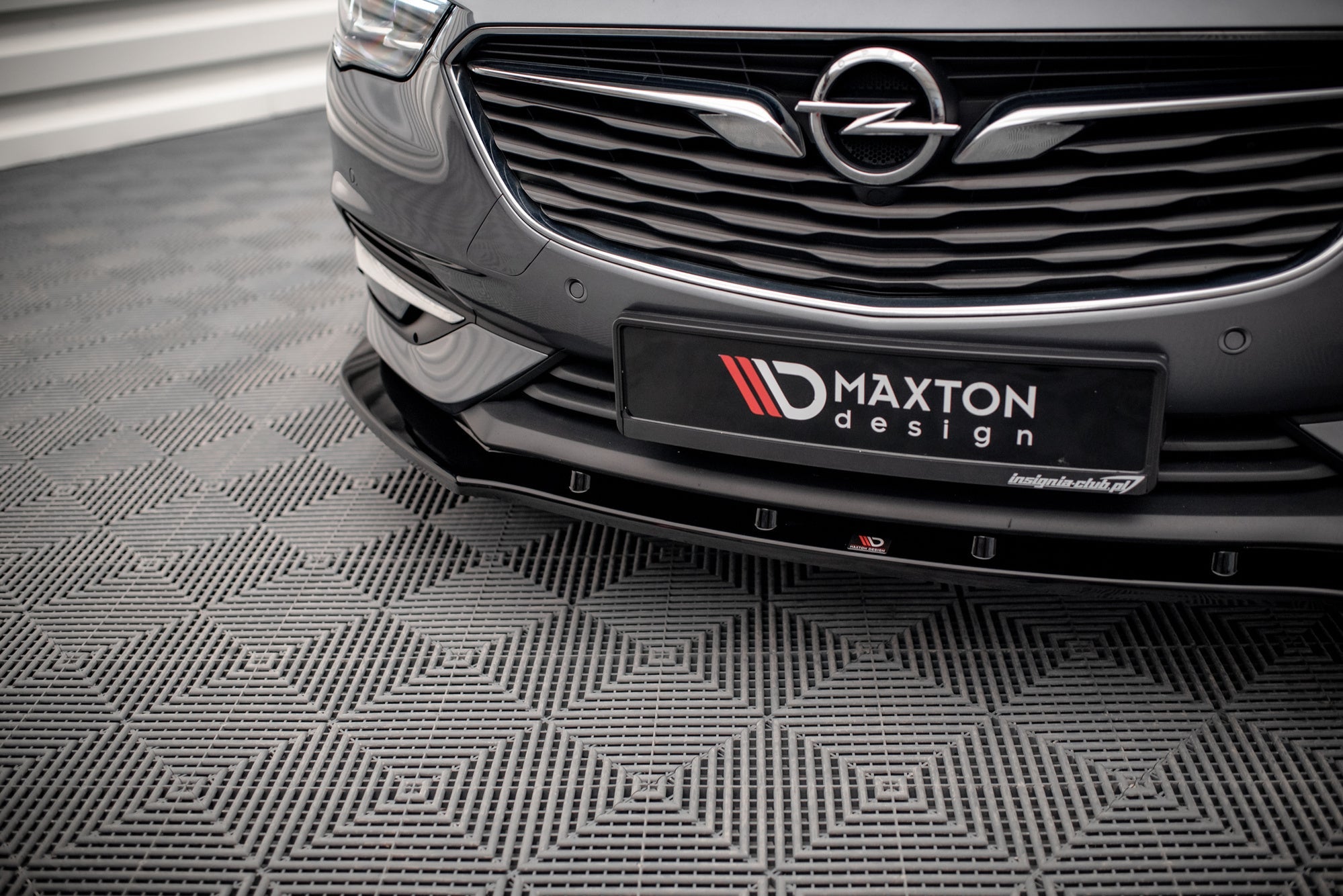 Prelungire splitter bara fata Opel Insignia Mk2 2017- v2 - Maxton Design