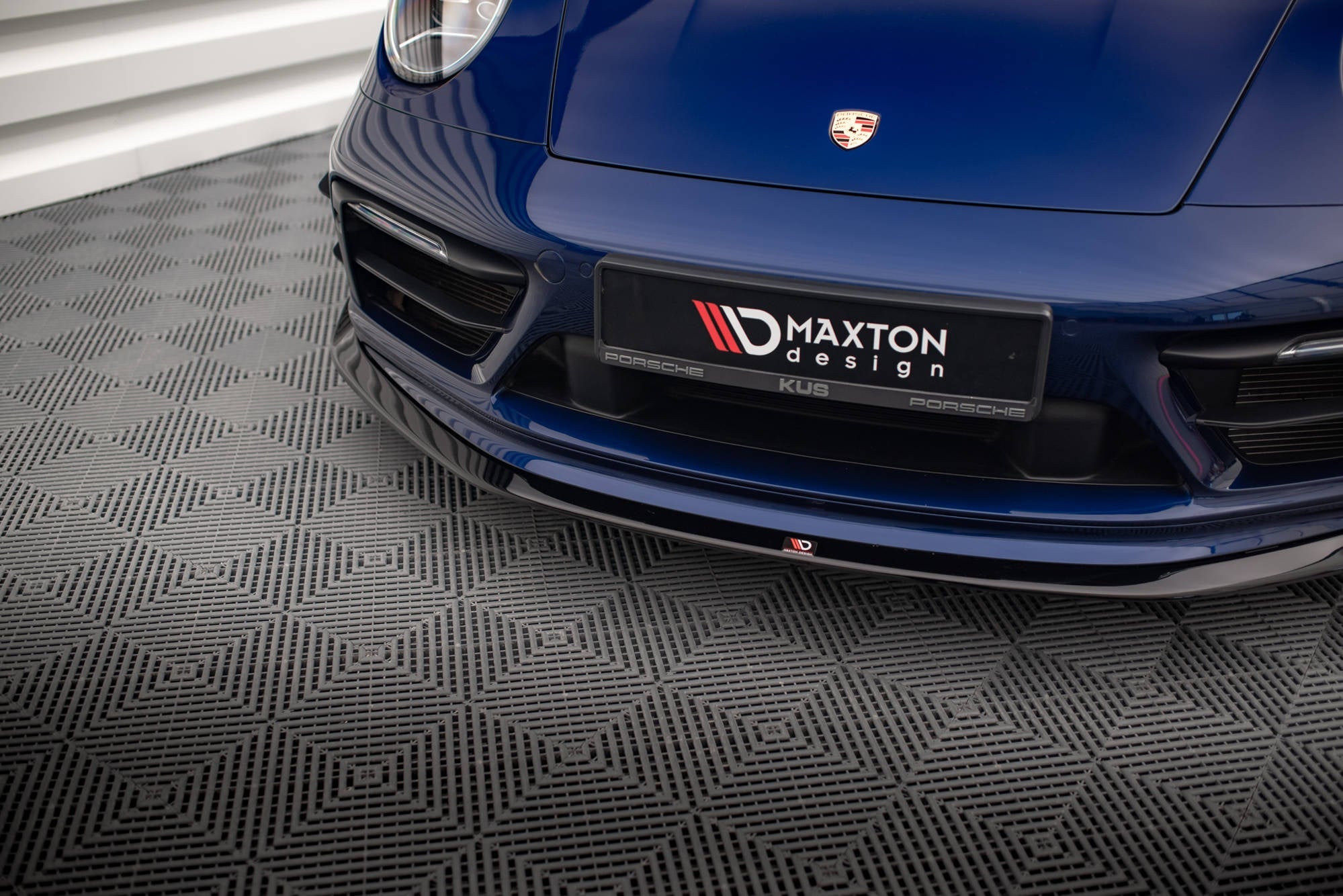 Prelungire splitter bara fata Porsche 911 Carrera Aero 992 2019- v3 - Maxton Design