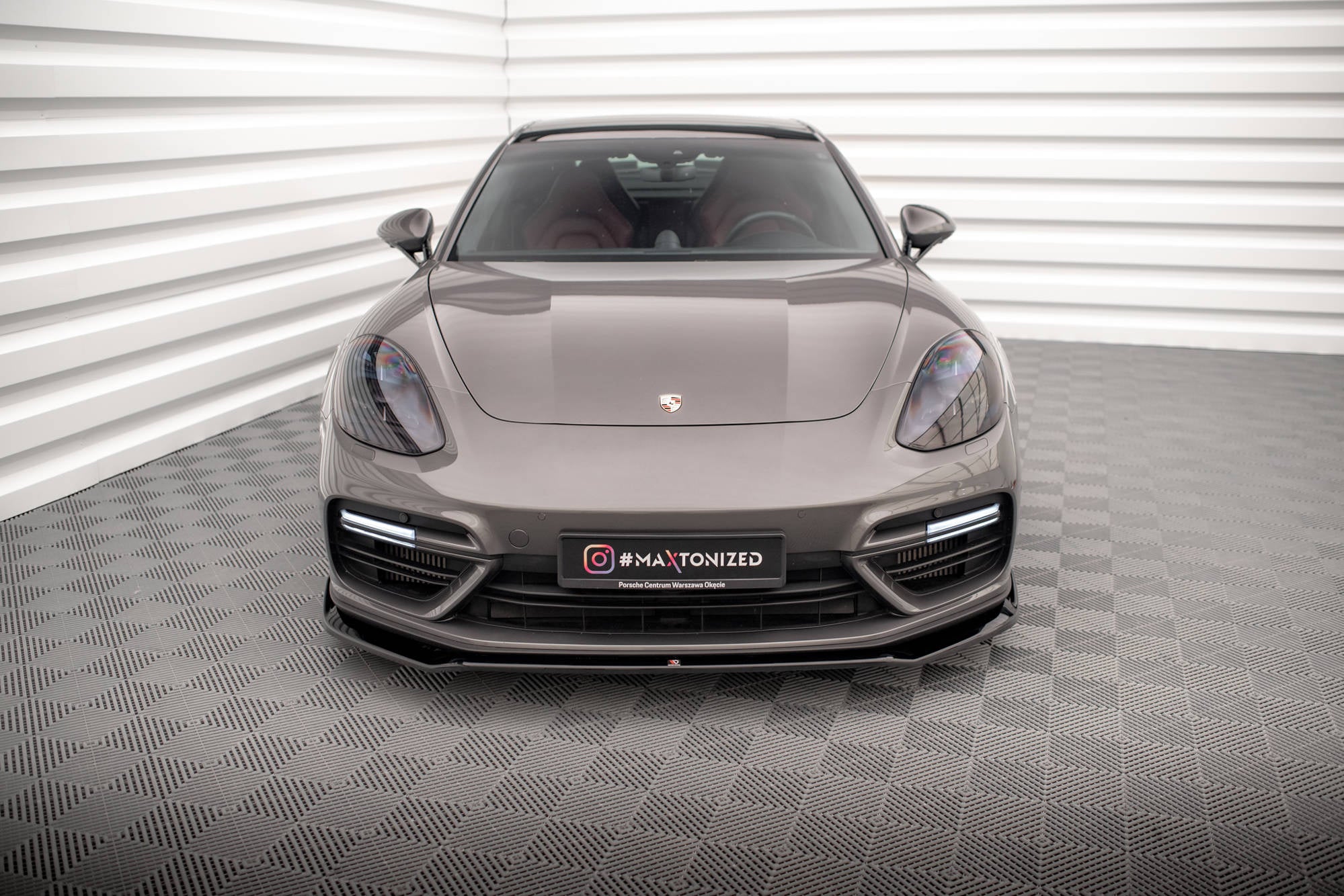 Prelungire splitter bara fata Porsche Panamera E-Hybrid 971 2016-2020 v3 - Maxton Design