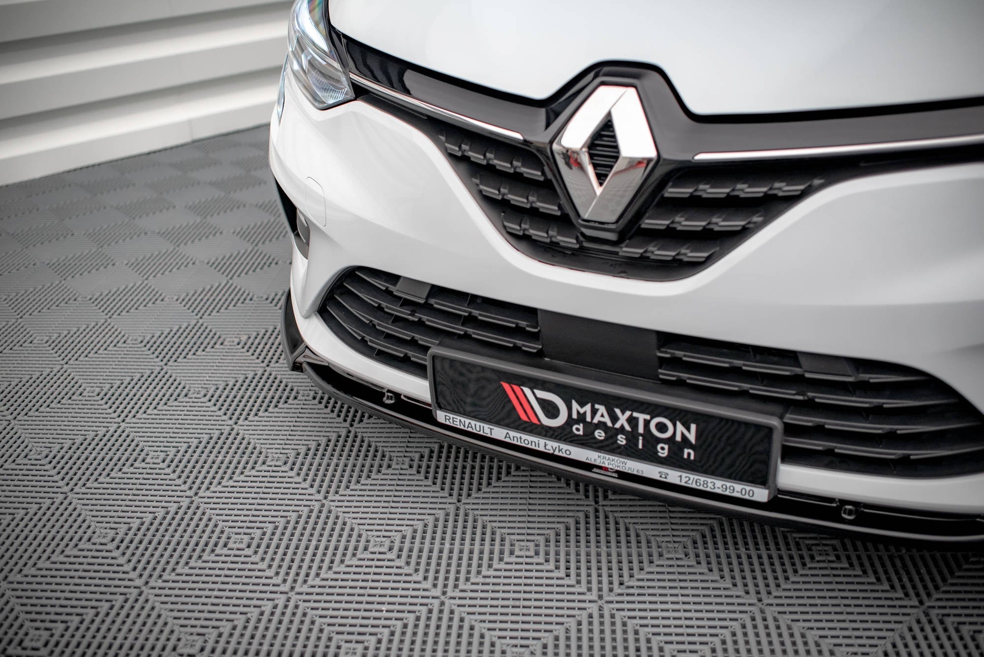 Prelungire splitter bara fata Renault Clio Mk5 2019- v2 - Maxton Design