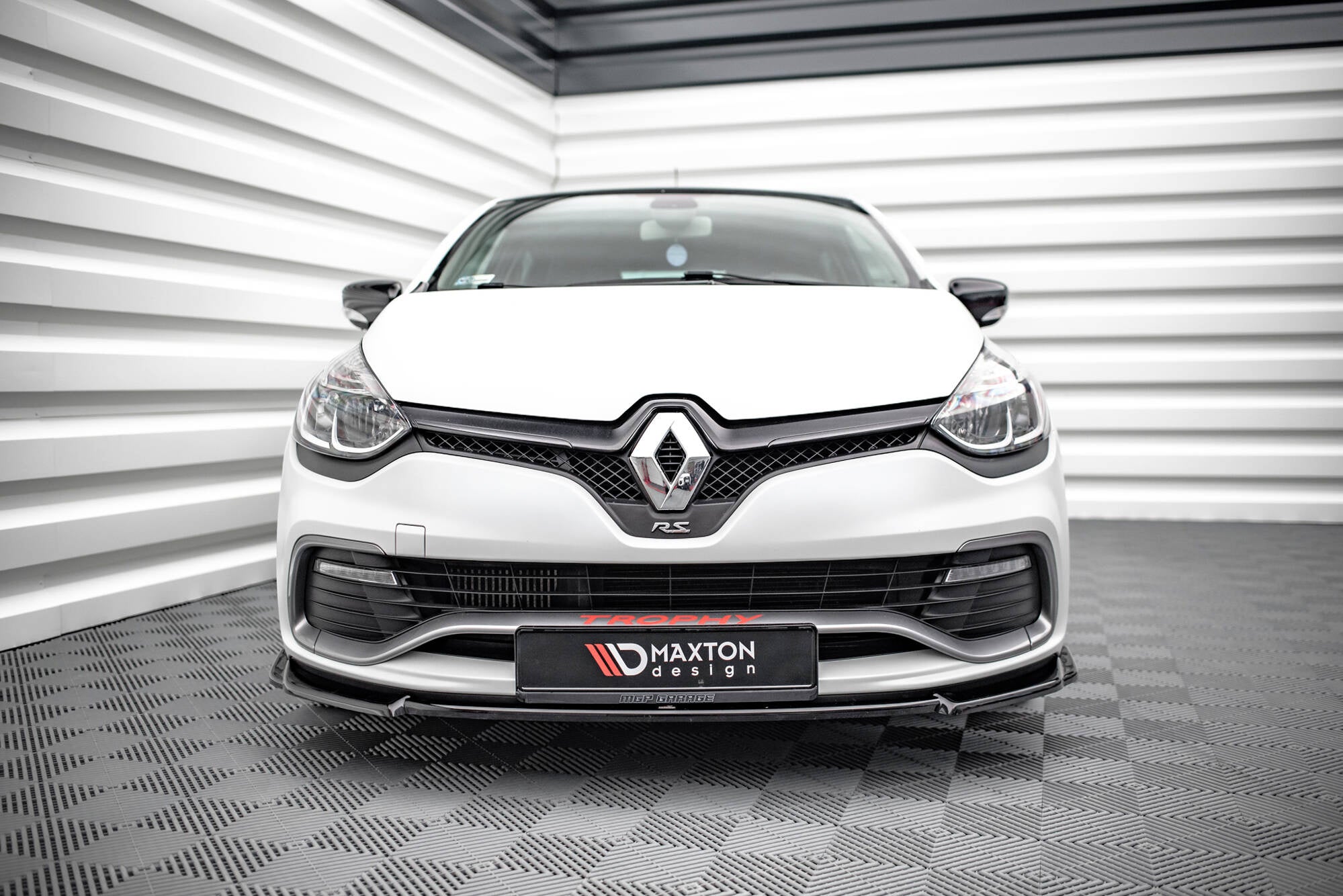 Prelungire splitter bara fata Renault Clio RS Mk4 2013-2019 v4 - Maxton Design