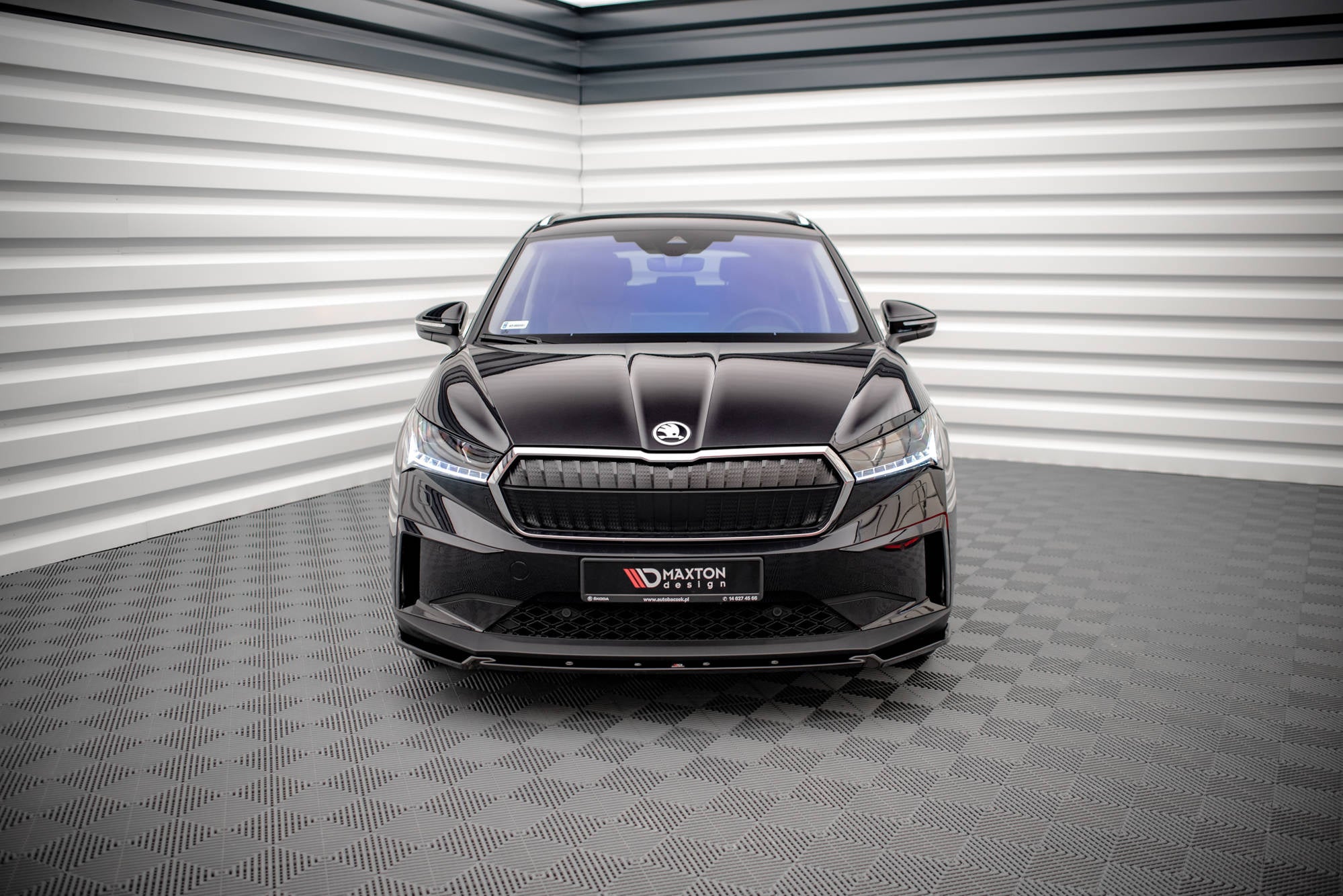 Prelungire splitter bara fata Skoda Enyaq iV 2020- v2 - Maxton Design